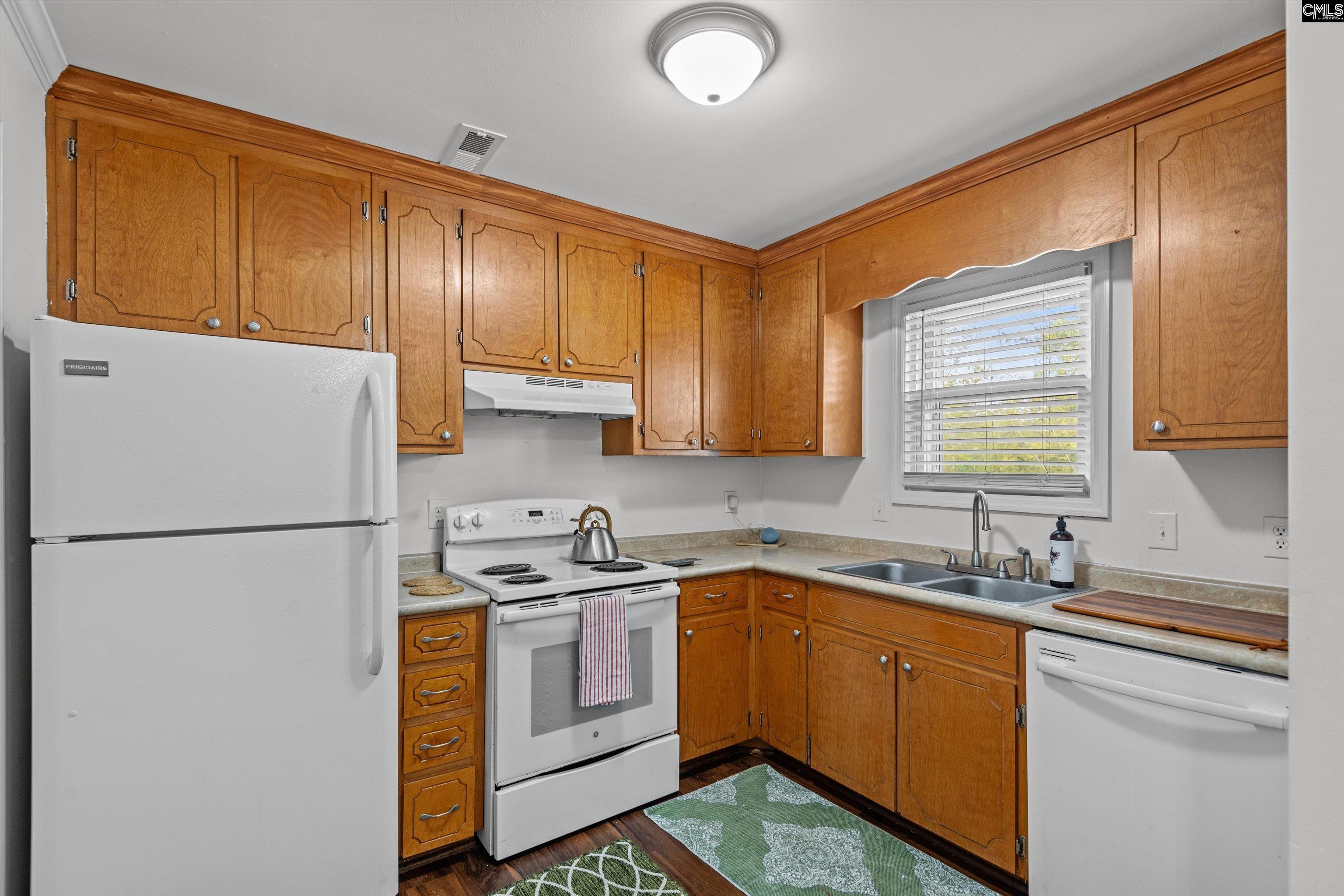 202 Picadilly Square, Cayce, South Carolina image 7