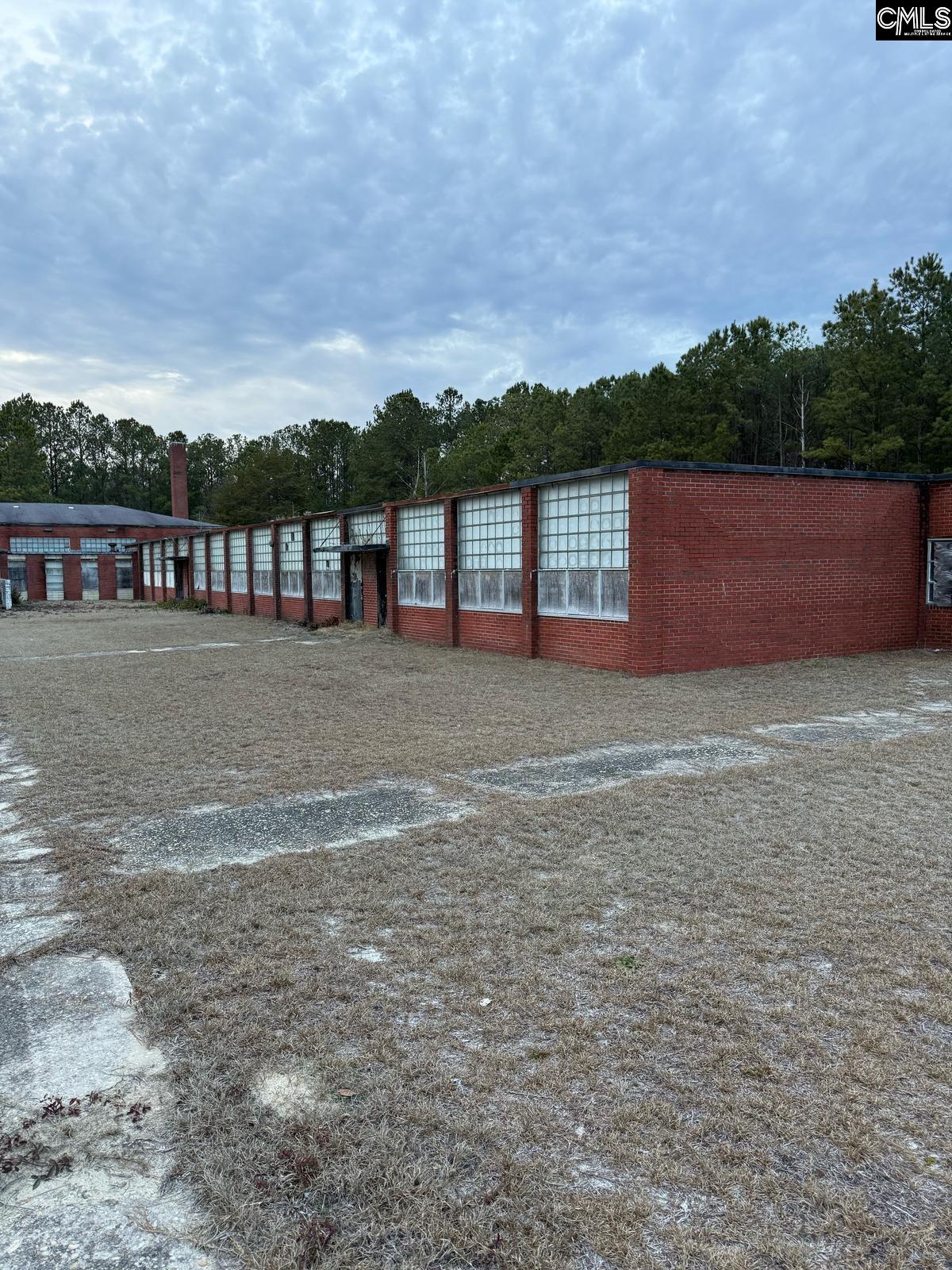 764 St Matthews Road Camden, SC 29020
