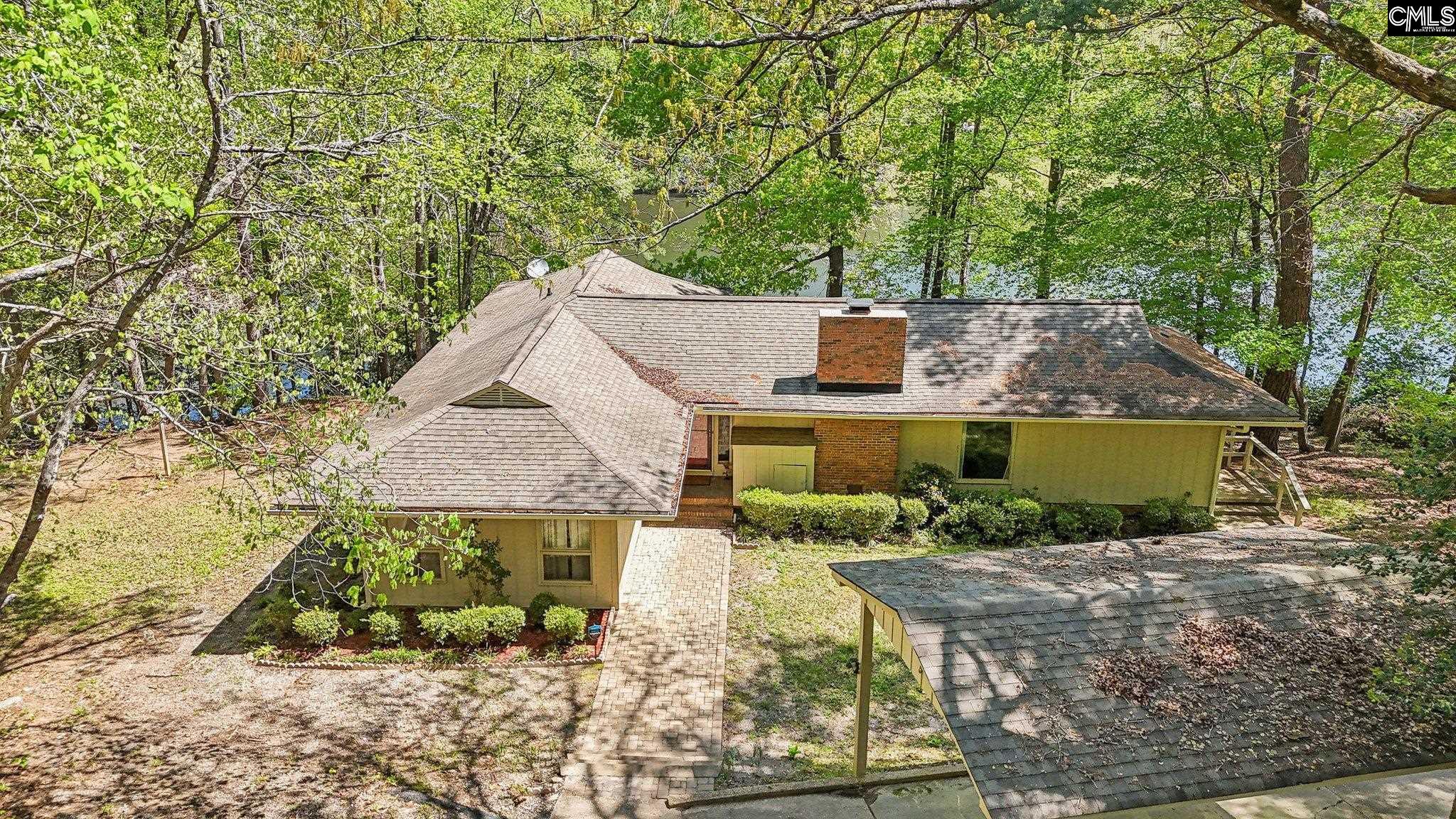334 Lakeview Circle Lugoff, SC 29078