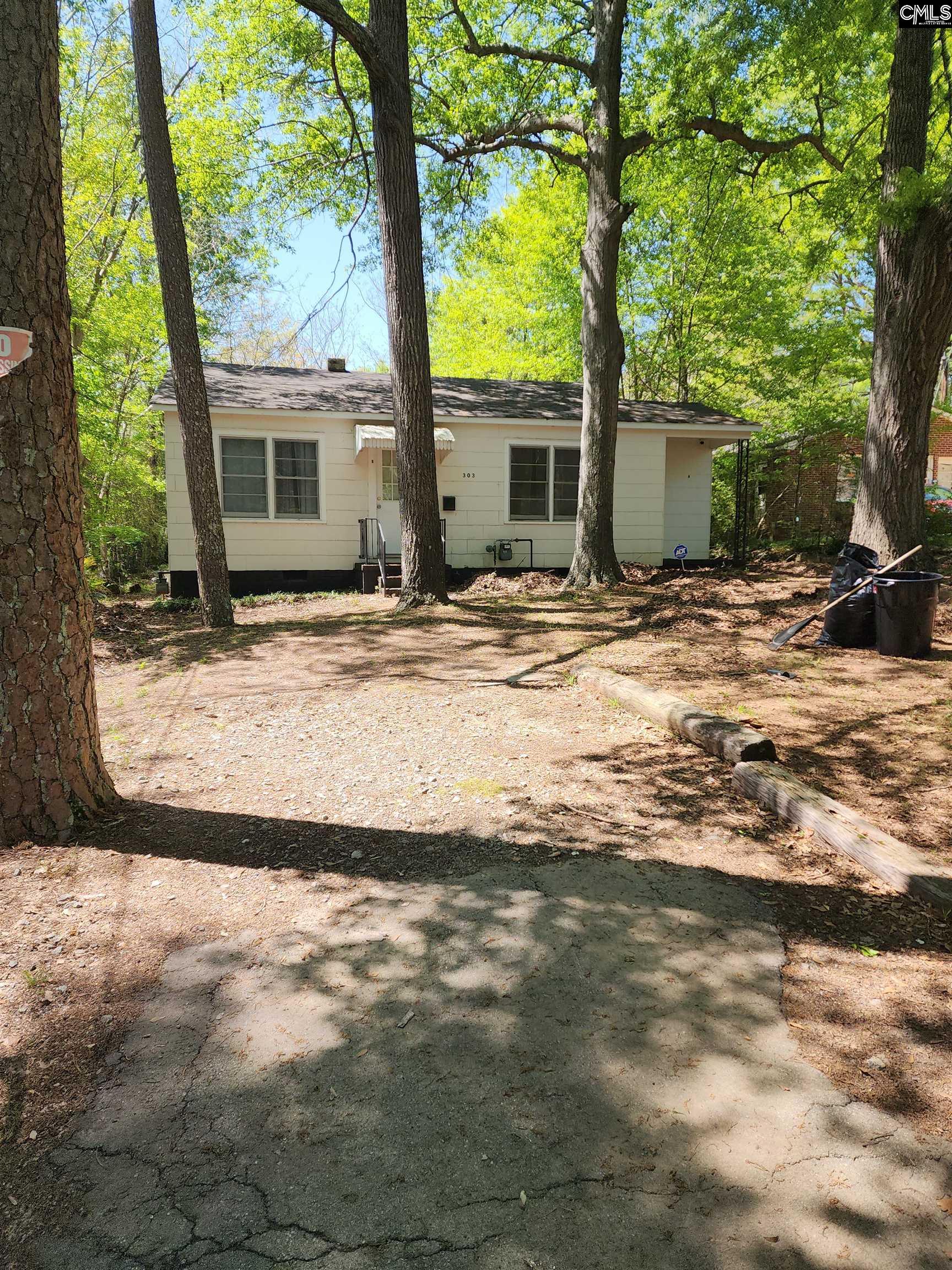 303 Southview Drive, Laurens, South Carolina image 1