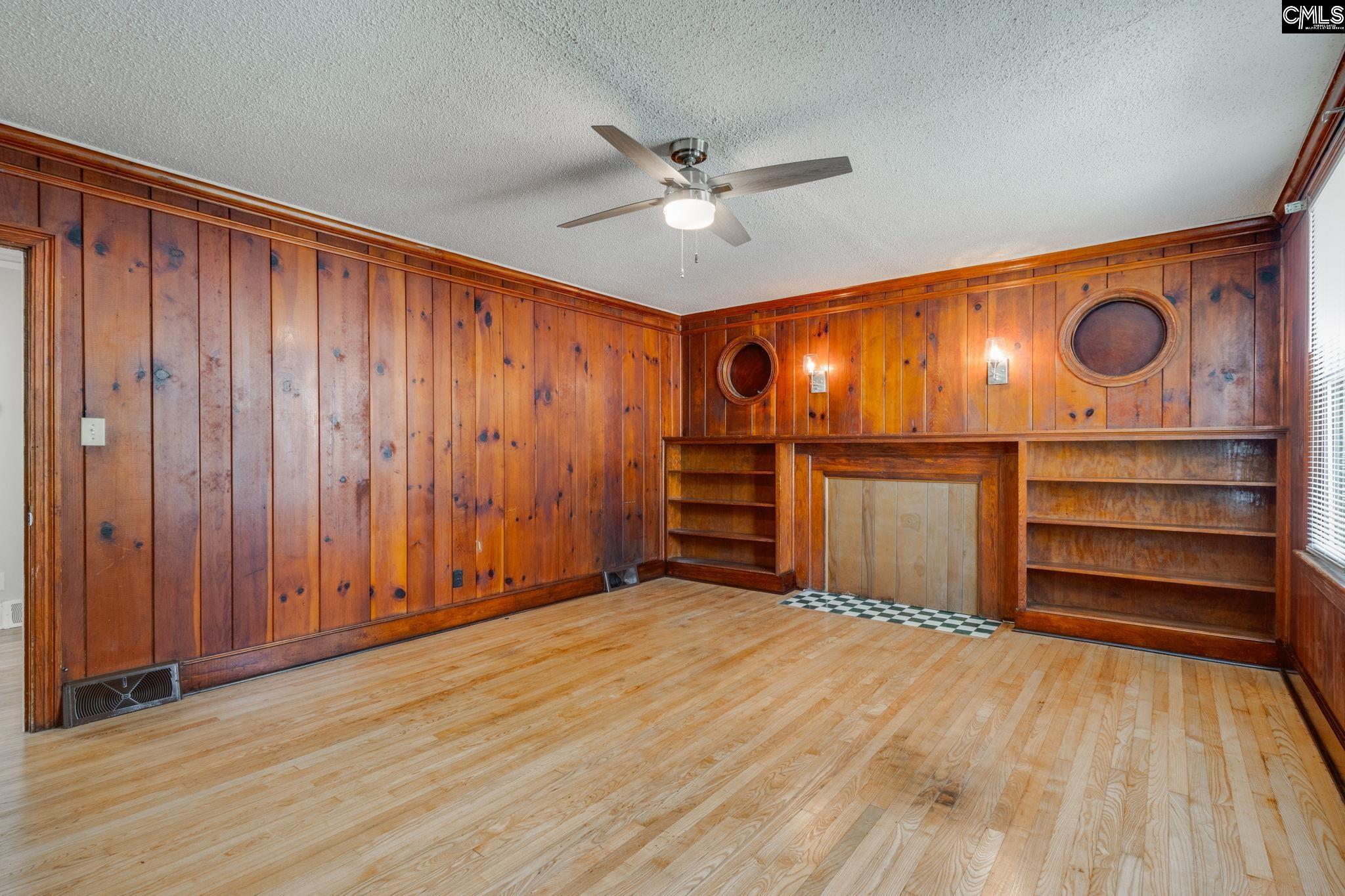 214 Hanover Avenue Columbia, SC 29203-4017