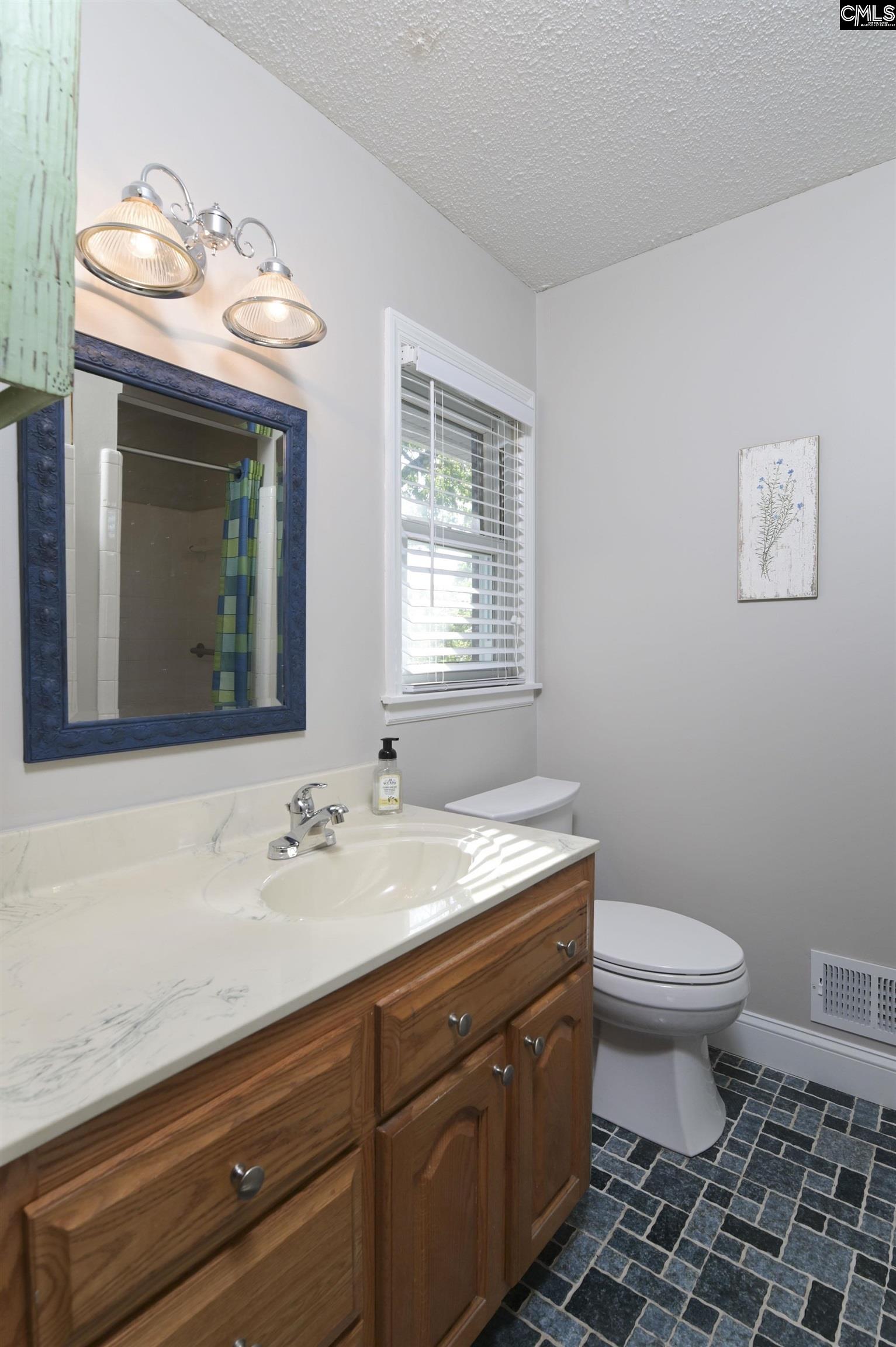 350 Longwood Drive Lexington, SC 29073
