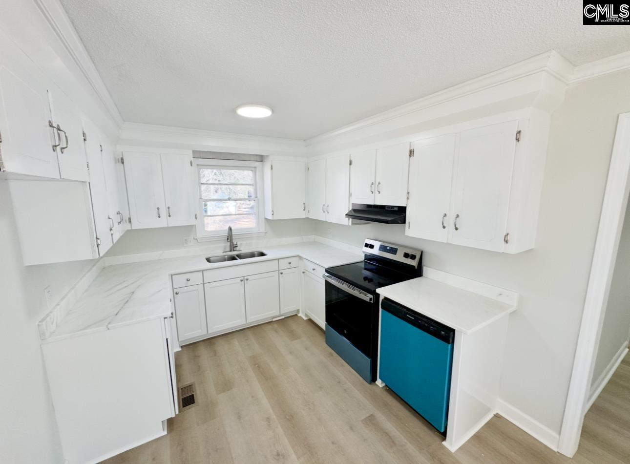 925 Mitchell Drive, Camden, South Carolina image 3