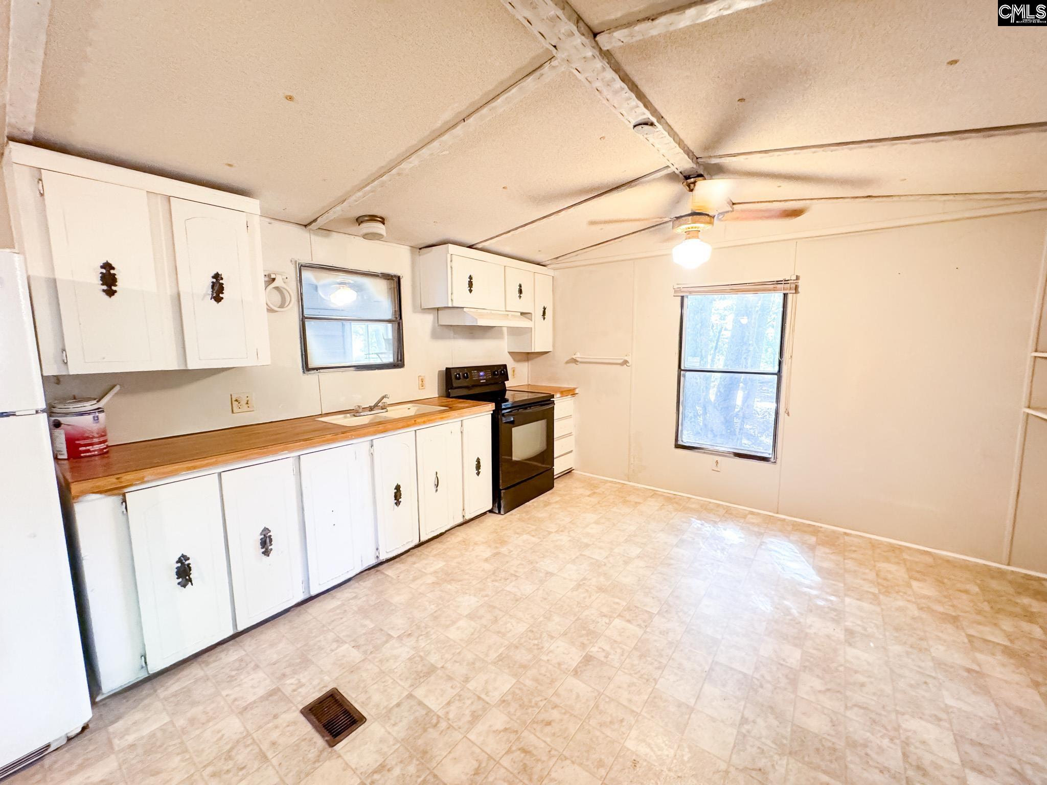 6201 Old Leesburg Road, Hopkins, South Carolina image 5