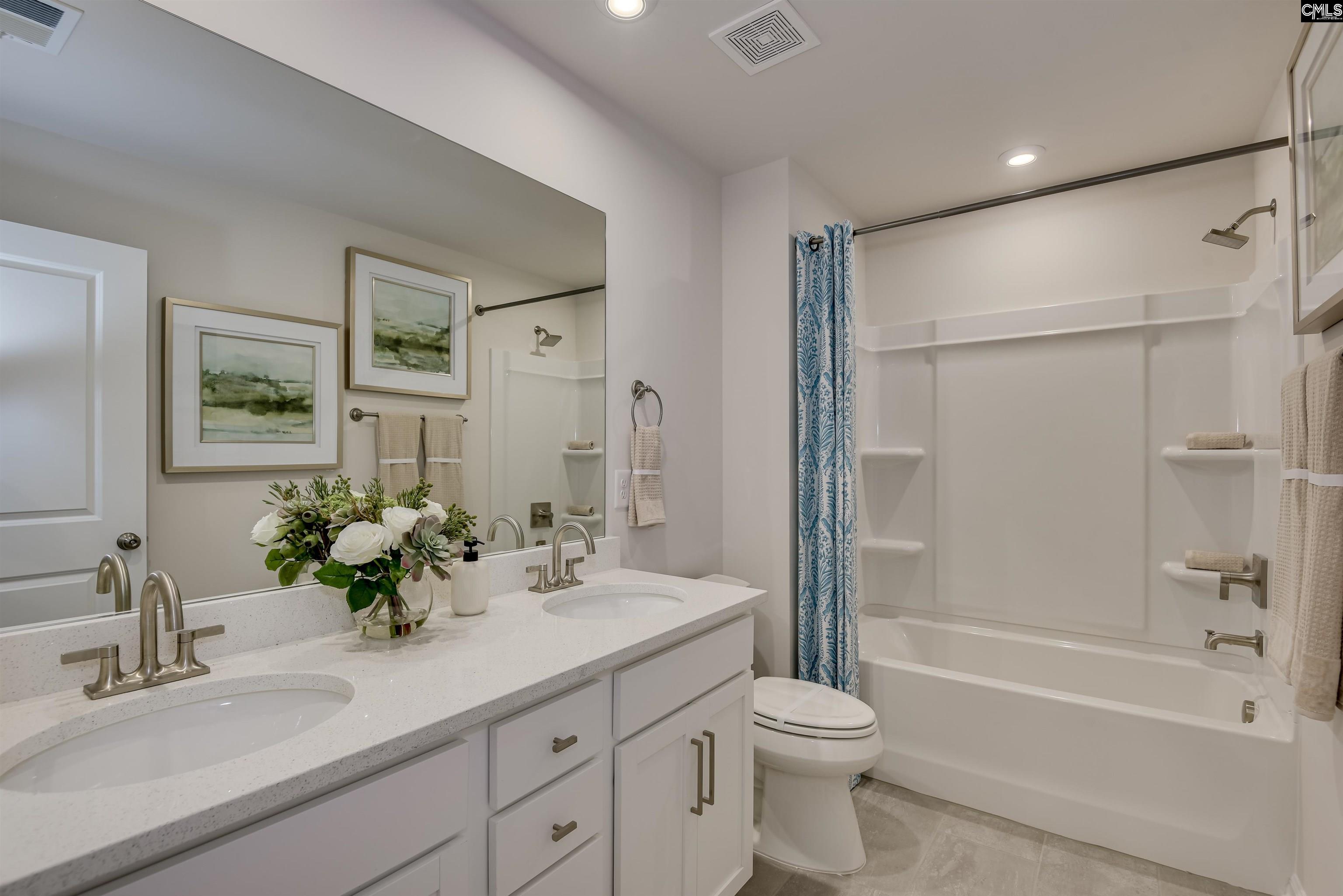 87 Harvest Moon Drive, Elgin, South Carolina image 2