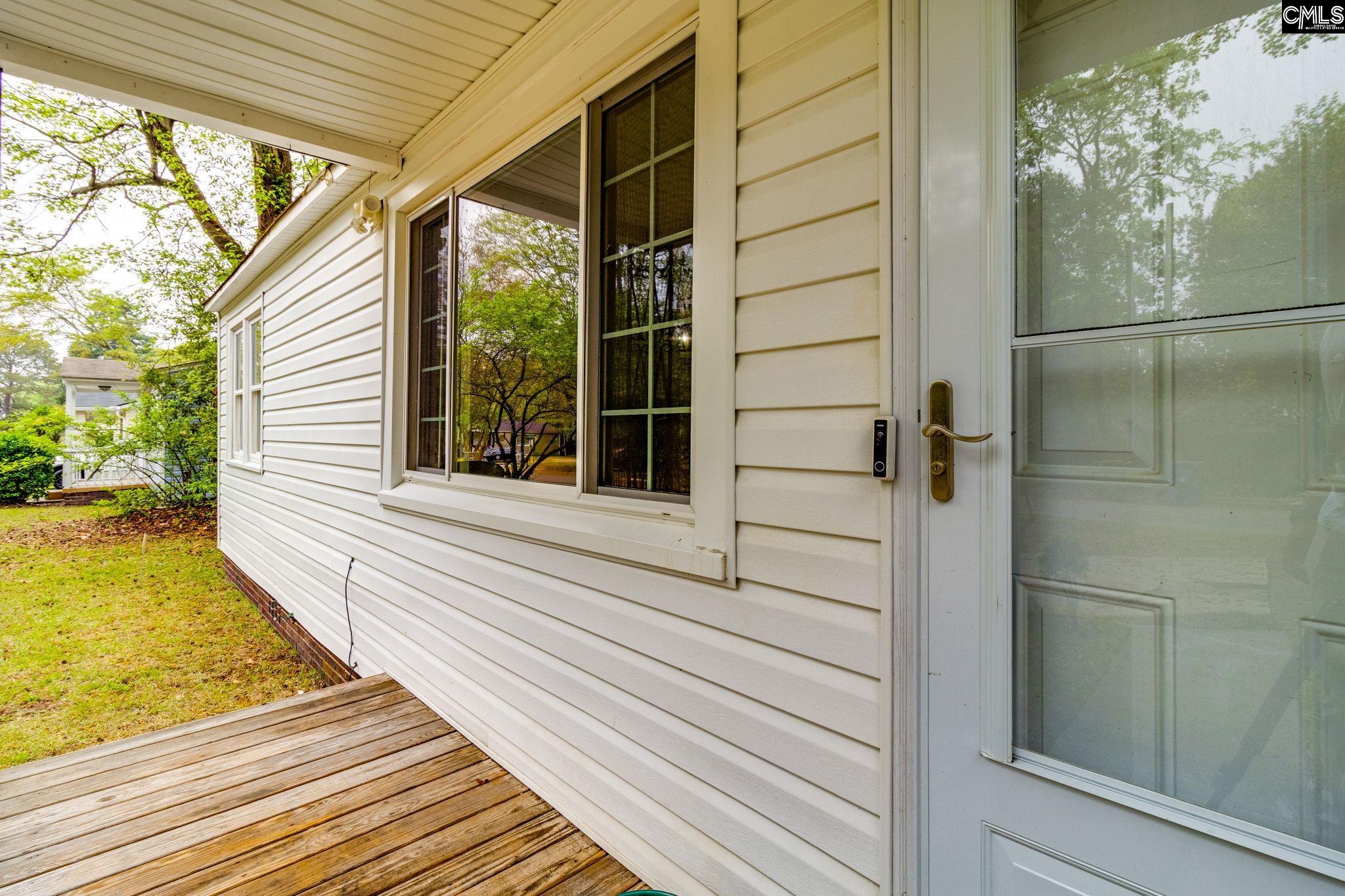 27 Rose Drive Columbia, SC 29205-4535
