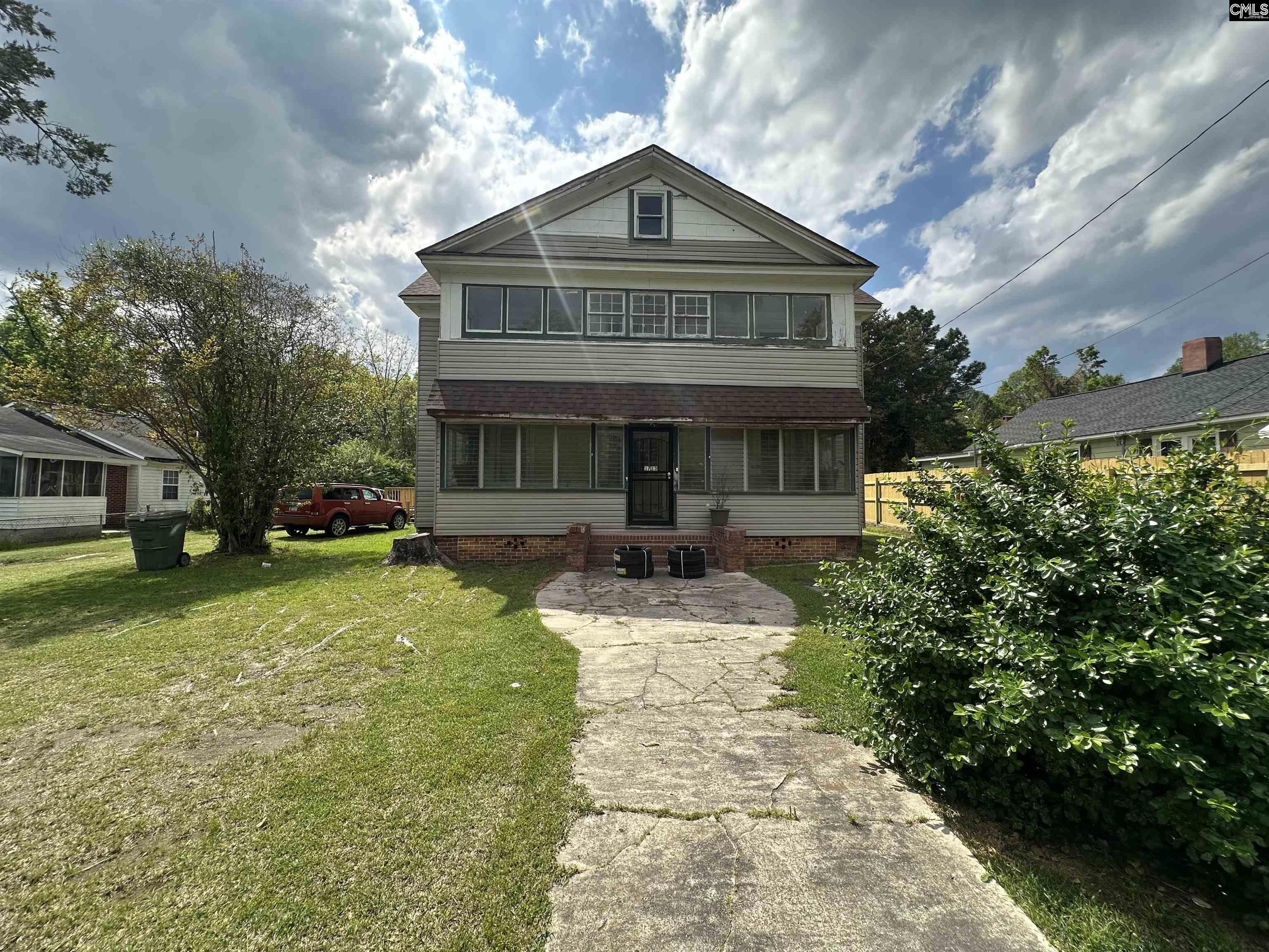 1713 Garden Street Camden, SC 29020