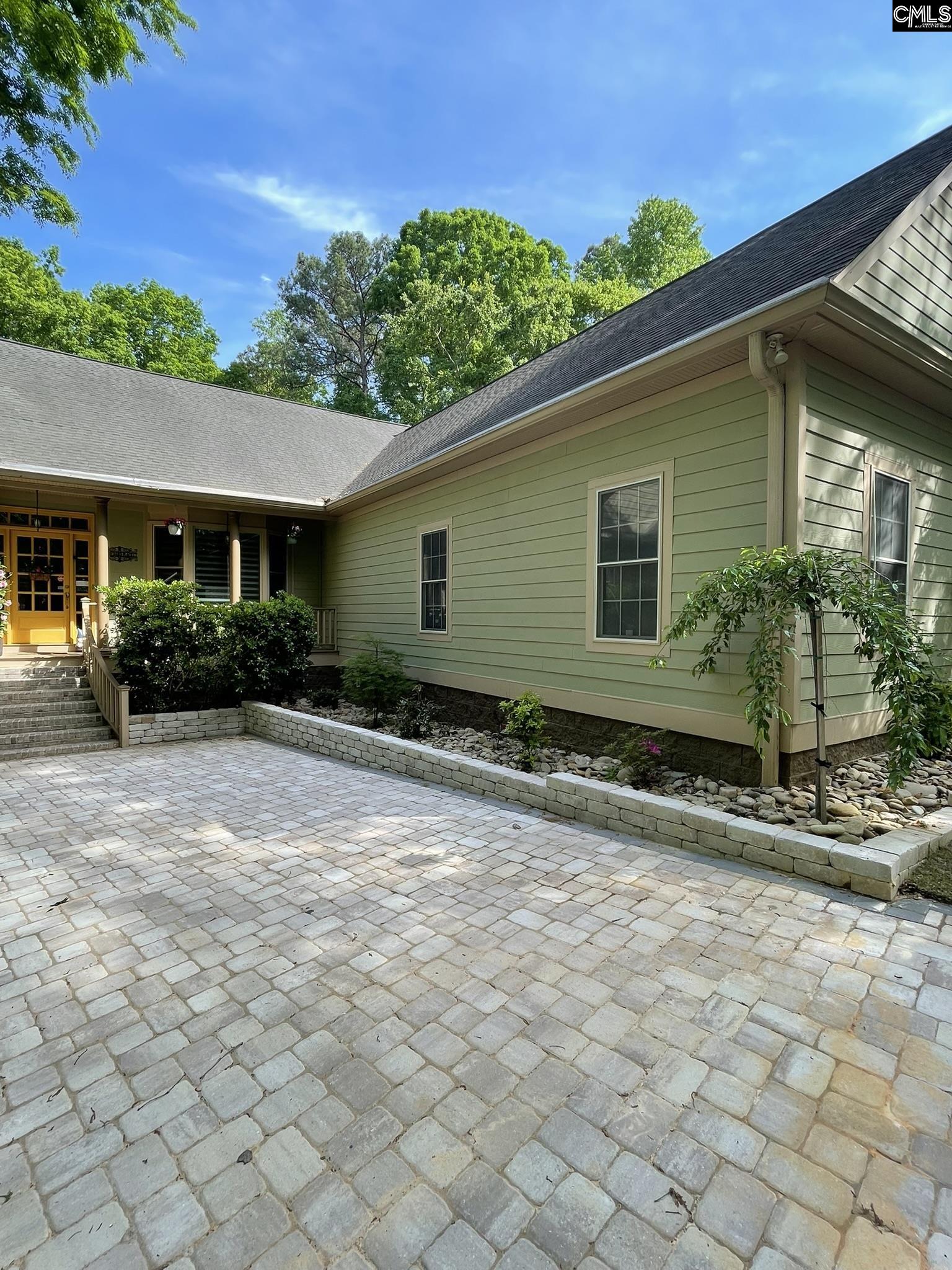 130 Orchard Place Ct Lexington, SC 29072
