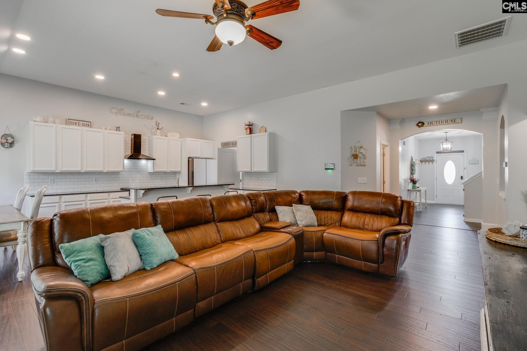 75 Kimpton Drive, Elgin, South Carolina image 9