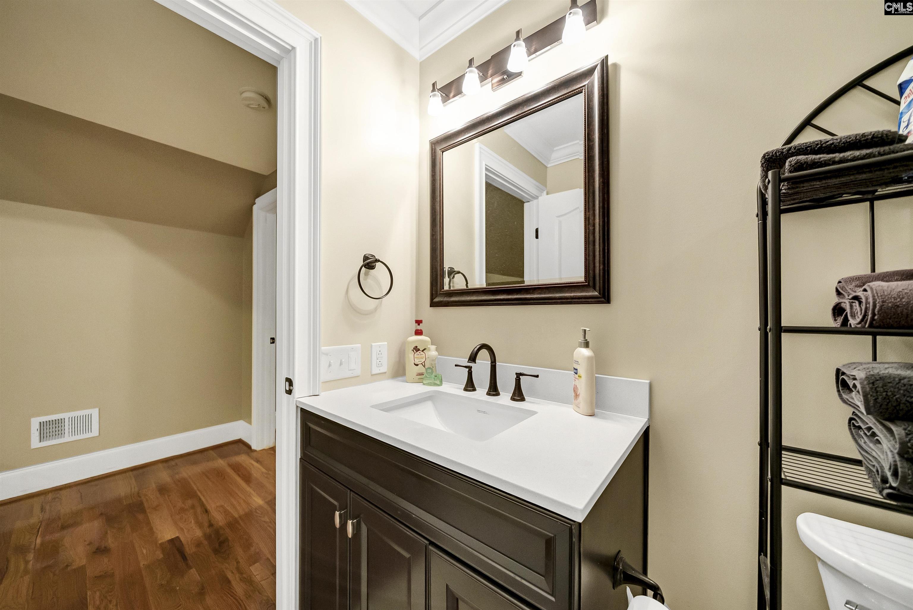 124 Woodside Road Lexington, SC 29072