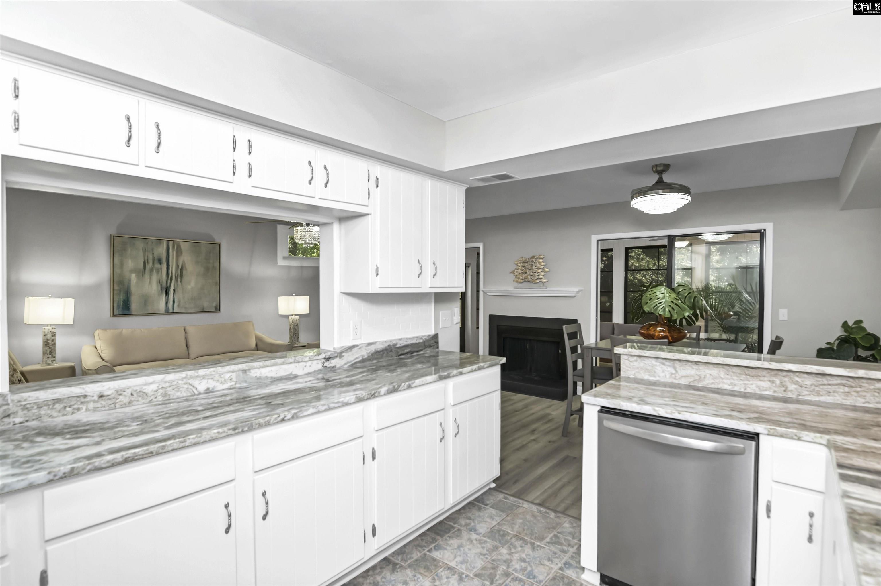 90 Windward Way Columbia, SC 29212