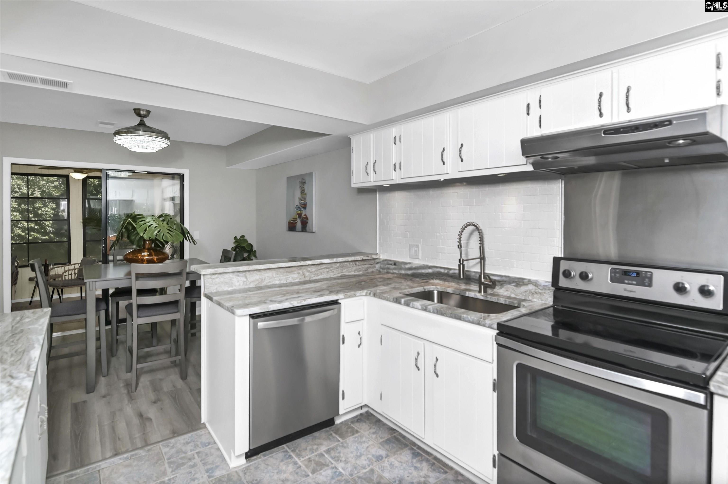 90 Windward Way Columbia, SC 29212