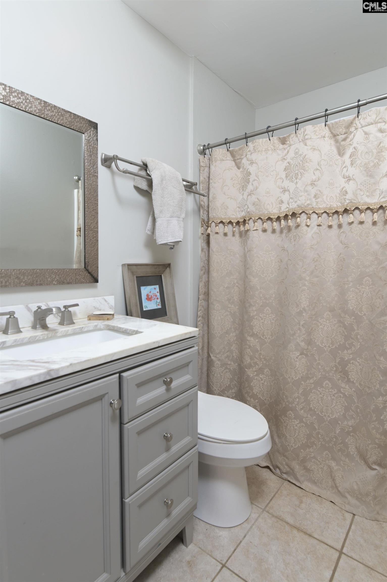 1305 Rock Island Road Gilbert, SC 29054