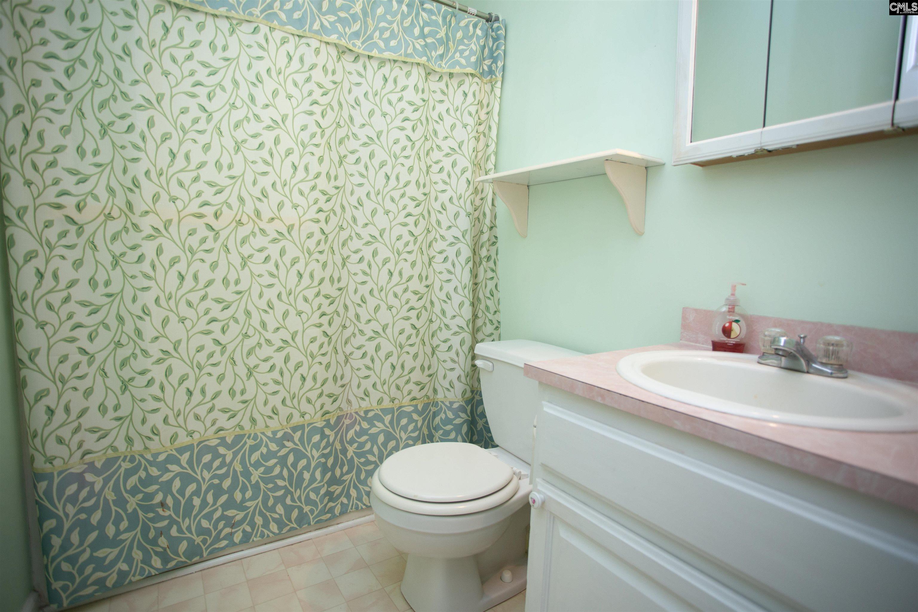 932 Sandfield Road Blythewood, SC 29016-0000
