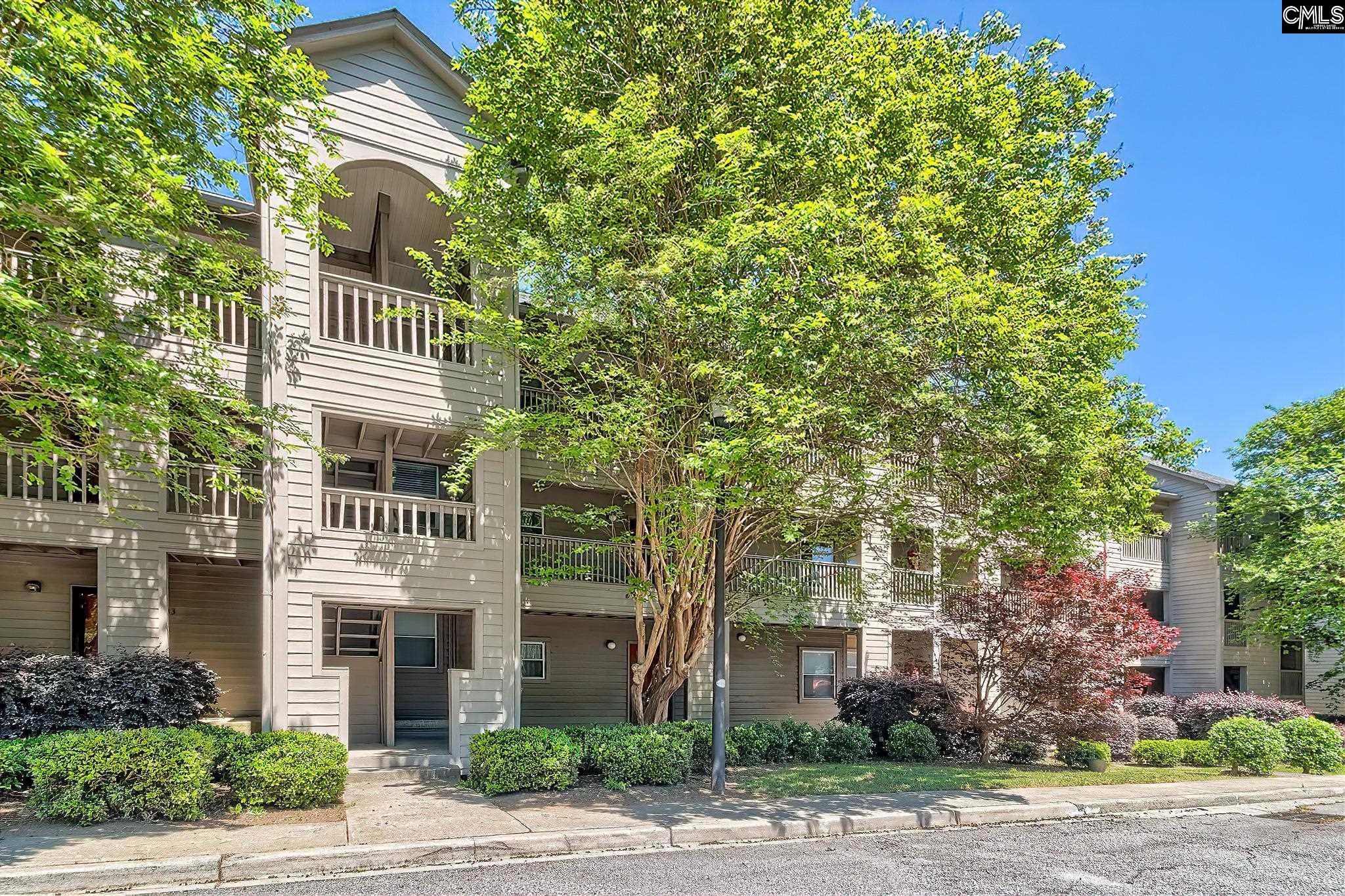 225 Edgewater Lane, West Columbia, South Carolina image 1