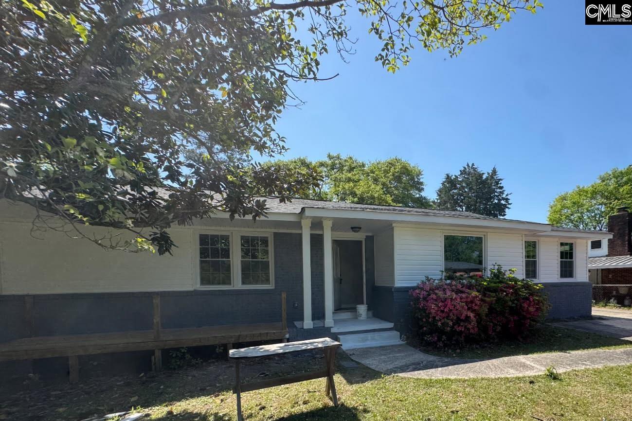 1914 Woodfield Drive Columbia, SC 29223