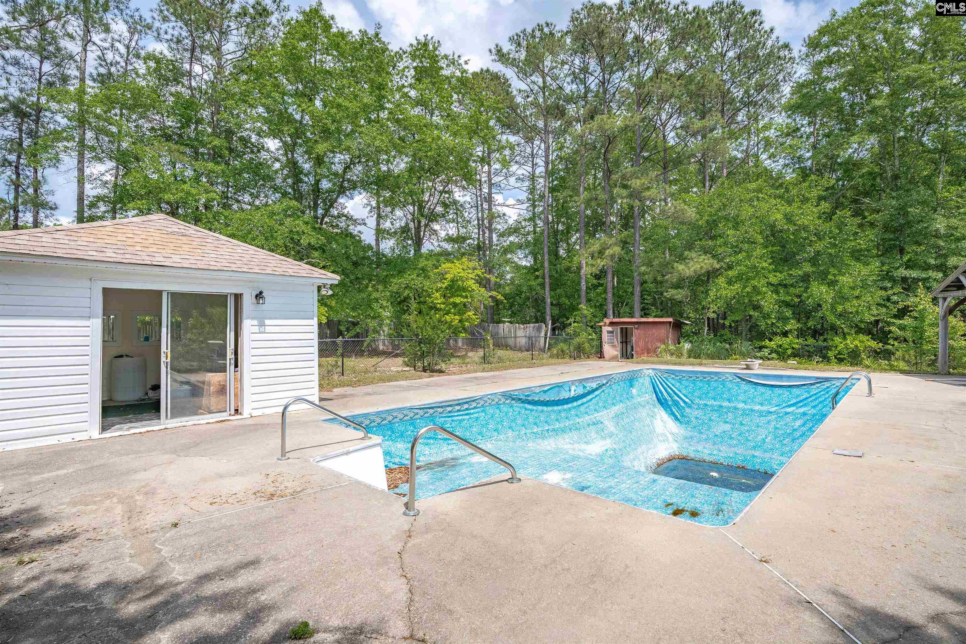 1224 Rl Coward Road Hopkins, SC 29061