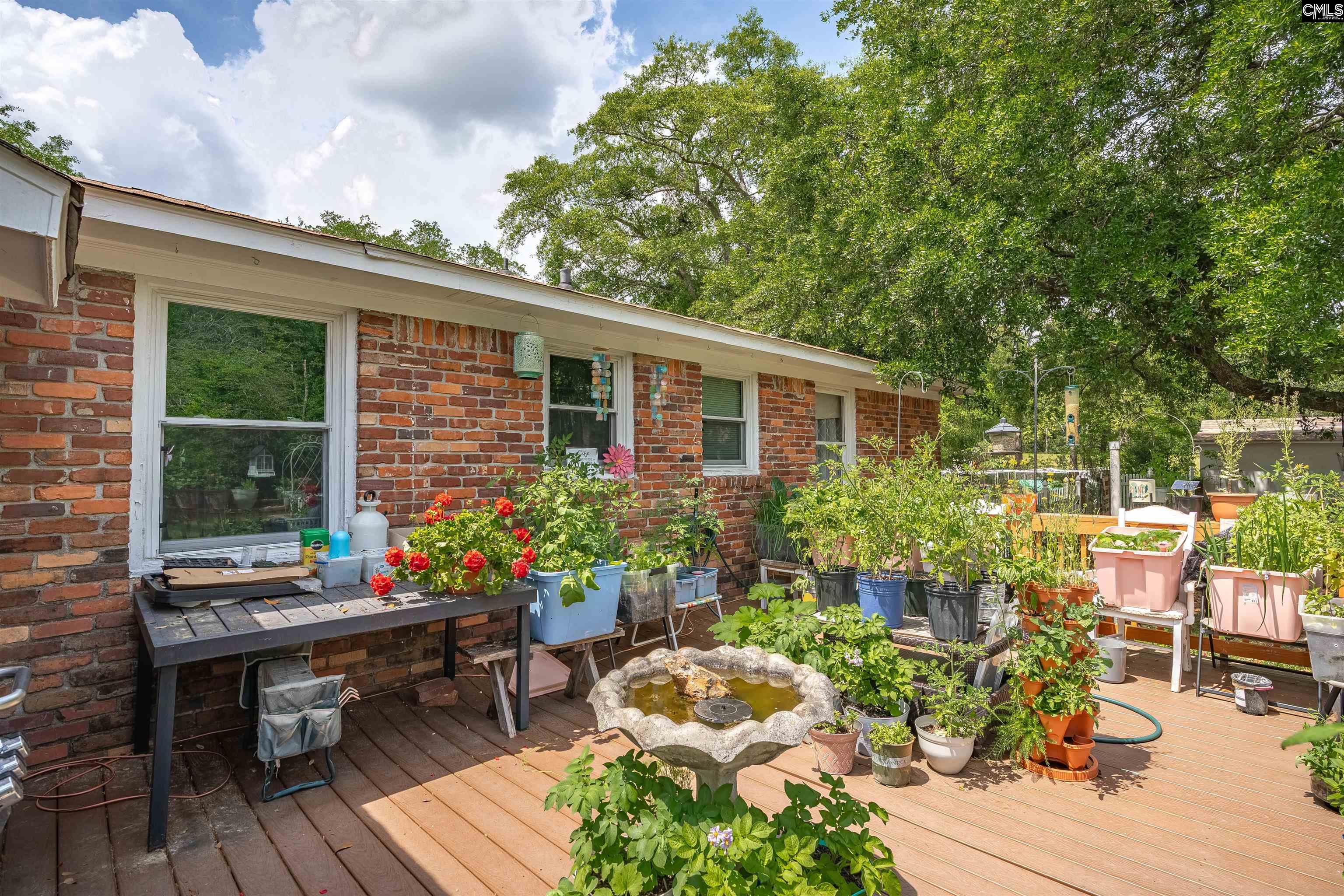 1224 Rl Coward Road Hopkins, SC 29061
