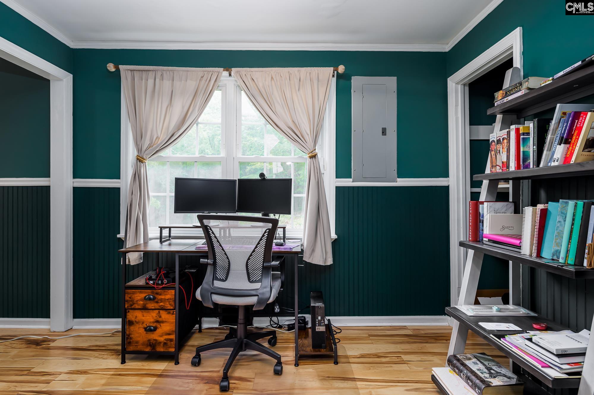 1817 Roof Street Columbia, SC 29223