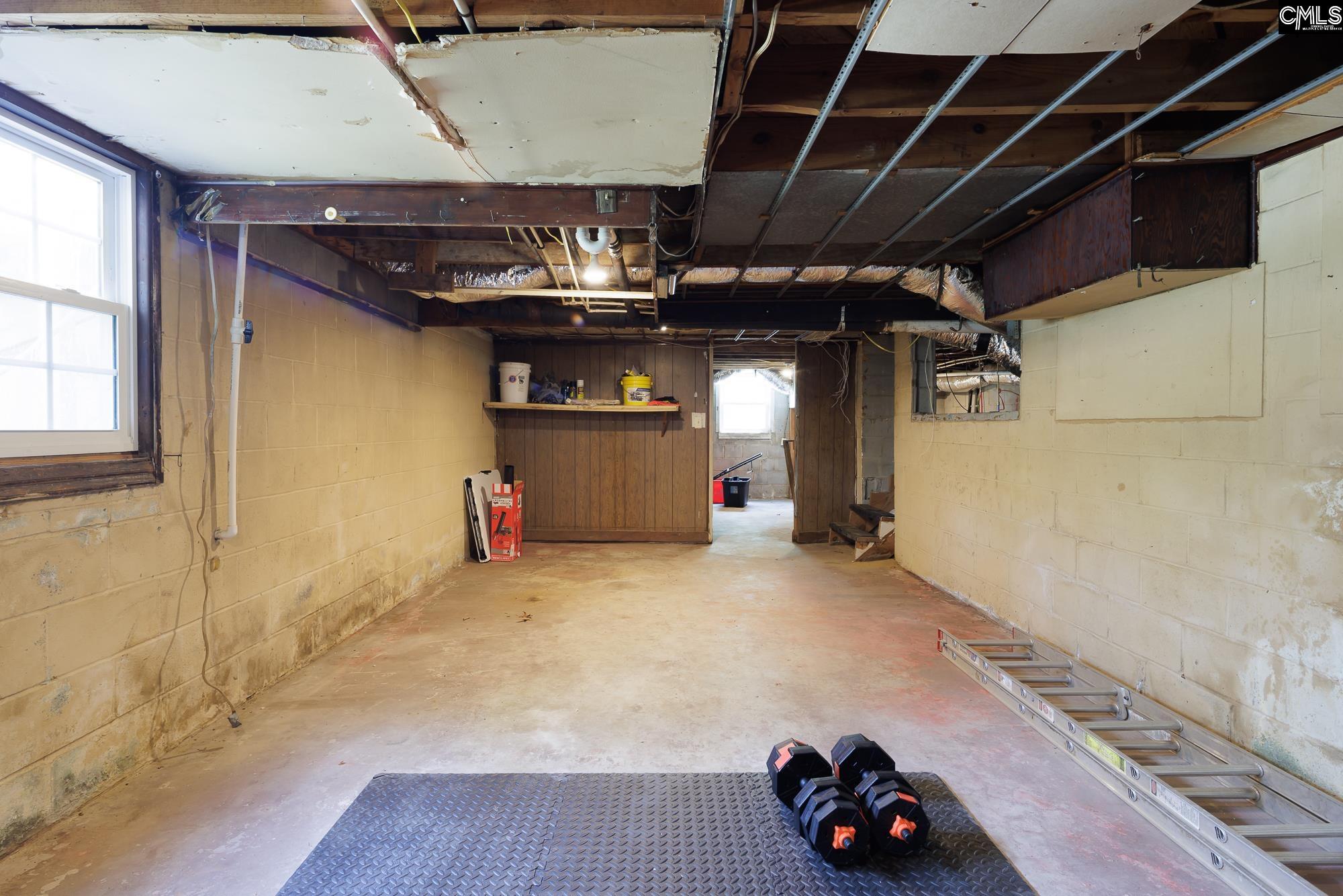 1817 Roof Street Columbia, SC 29223