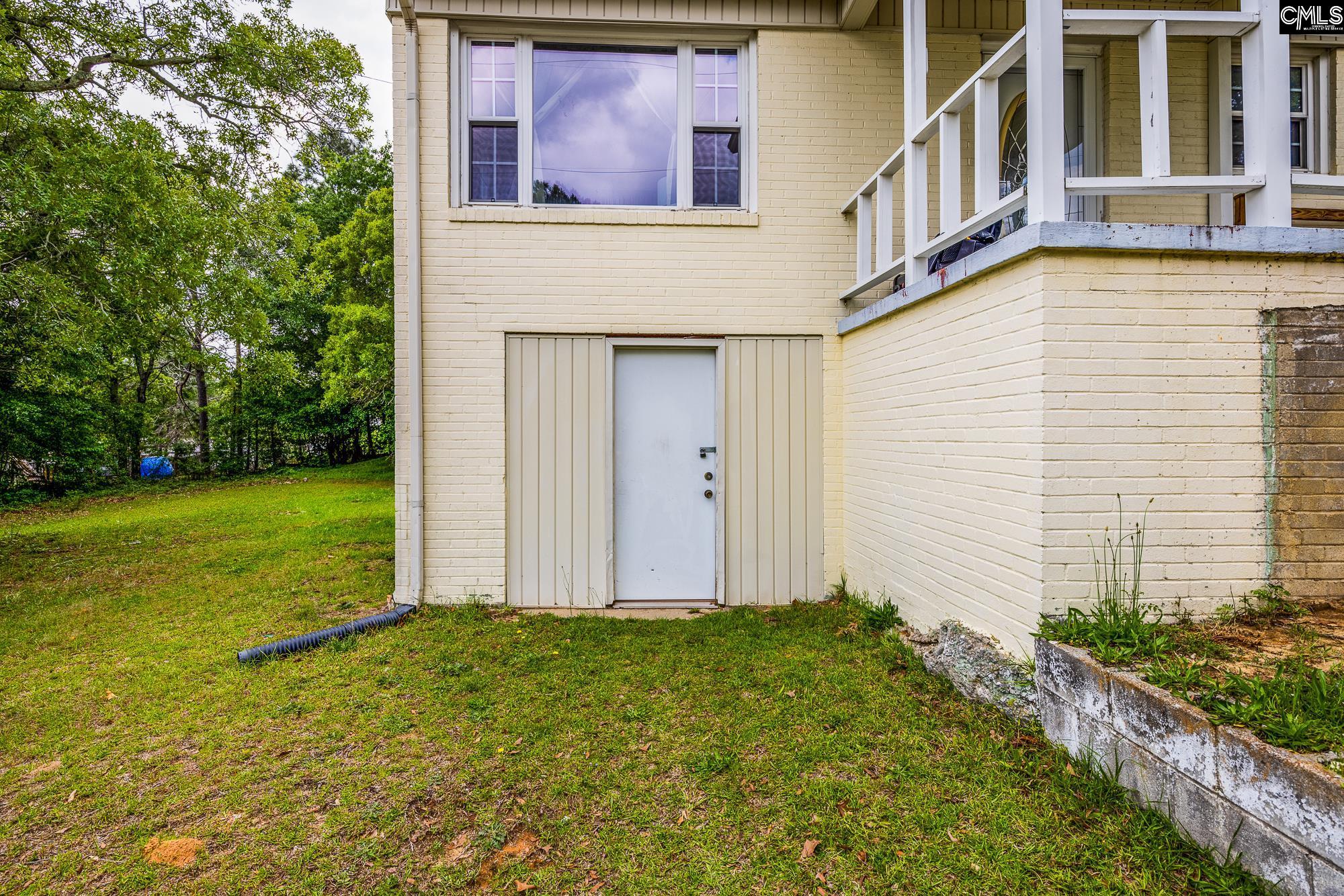 1817 Roof Street Columbia, SC 29223