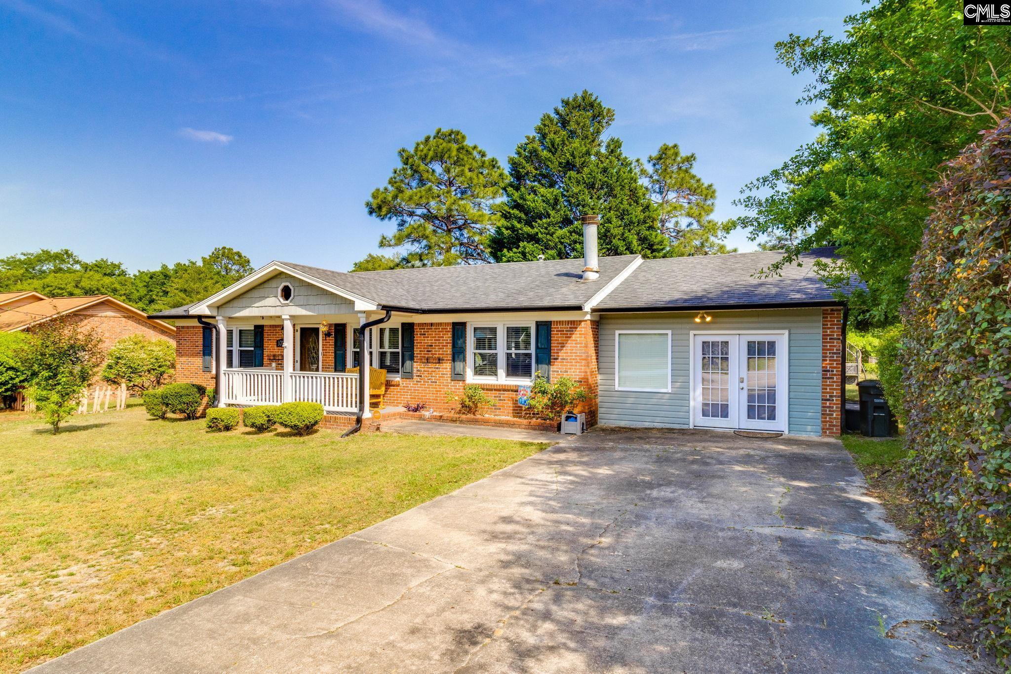 1079 Critzer Drive, Lugoff, South Carolina image 2