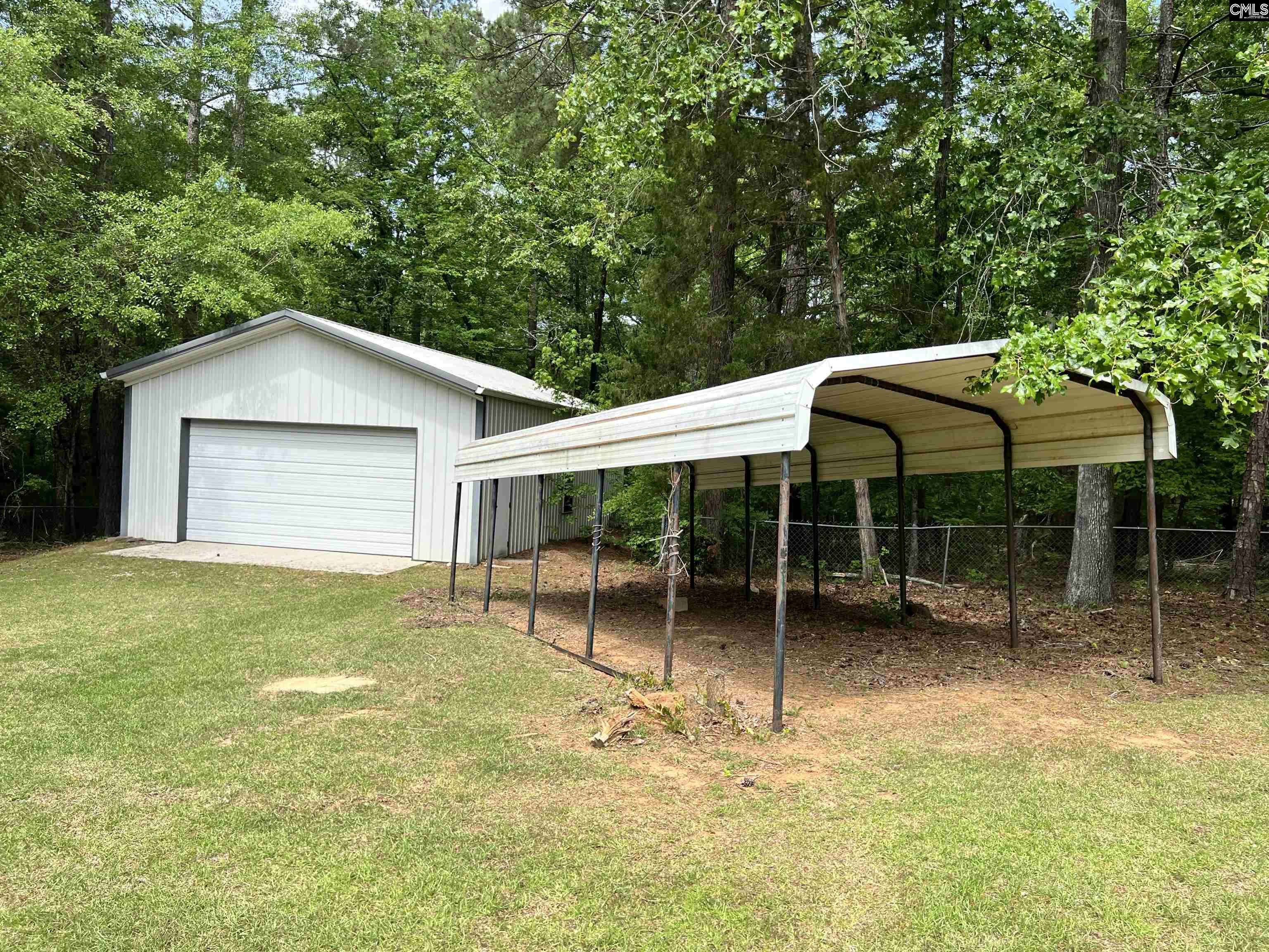 898 Wateree Estates Road Winnsboro, SC 29180