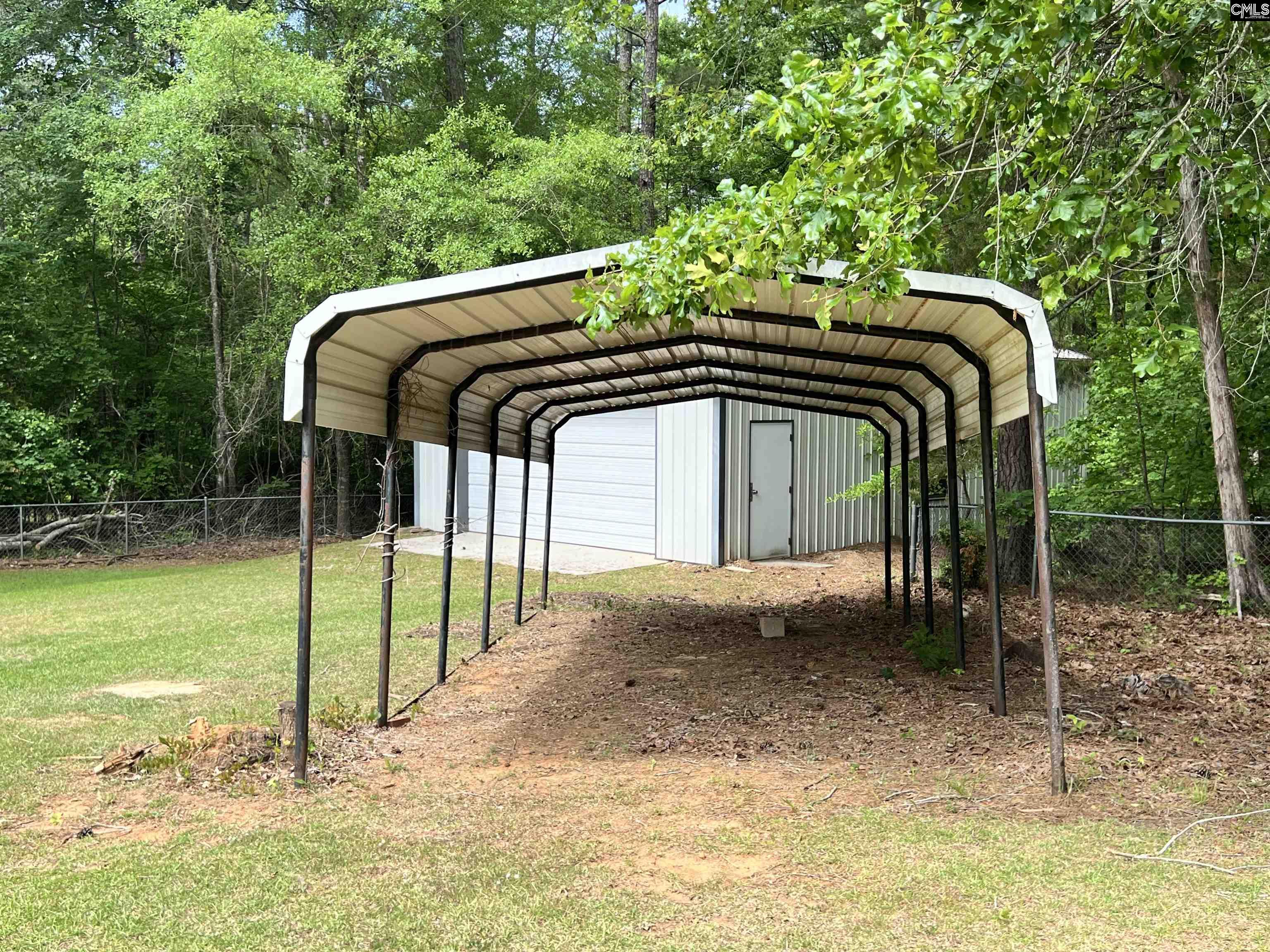 898 Wateree Estates Road Winnsboro, SC 29180
