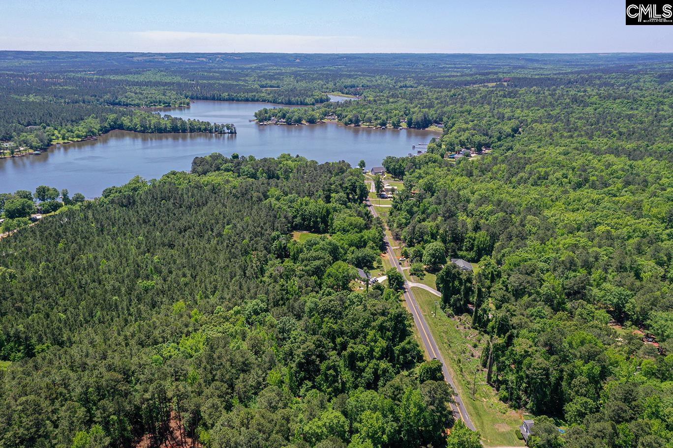 898 Wateree Estates Road Winnsboro, SC 29180