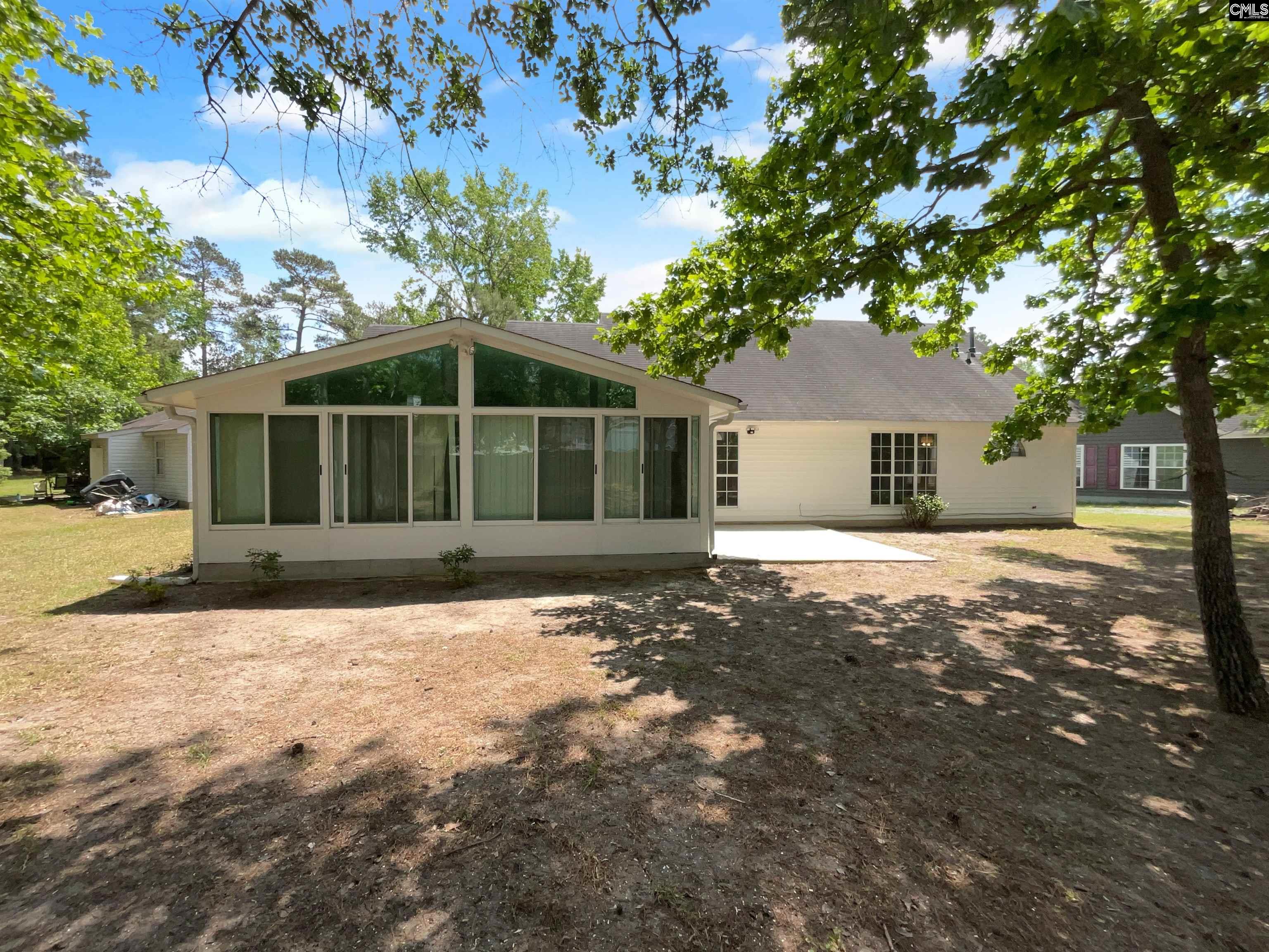 10 Seehorne Court Columbia, SC 29229