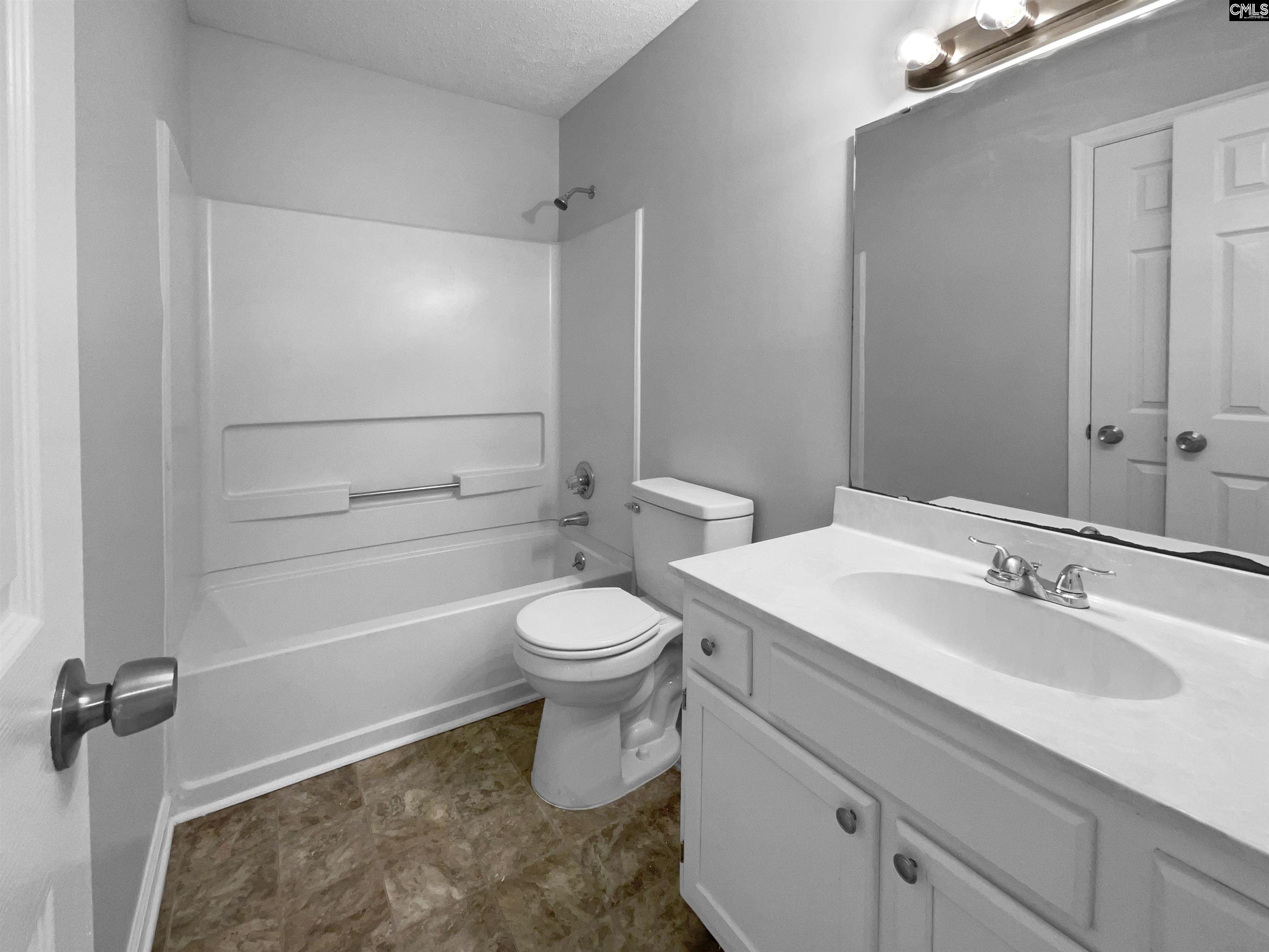 10 Seehorne Court Columbia, SC 29229