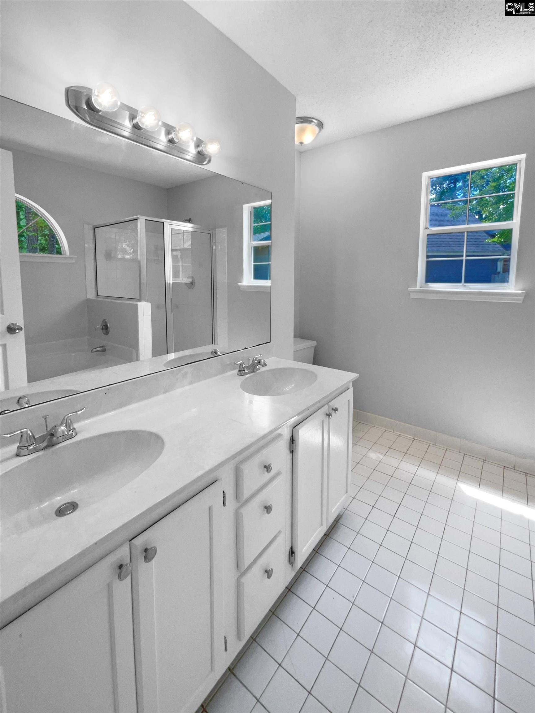 10 Seehorne Court Columbia, SC 29229