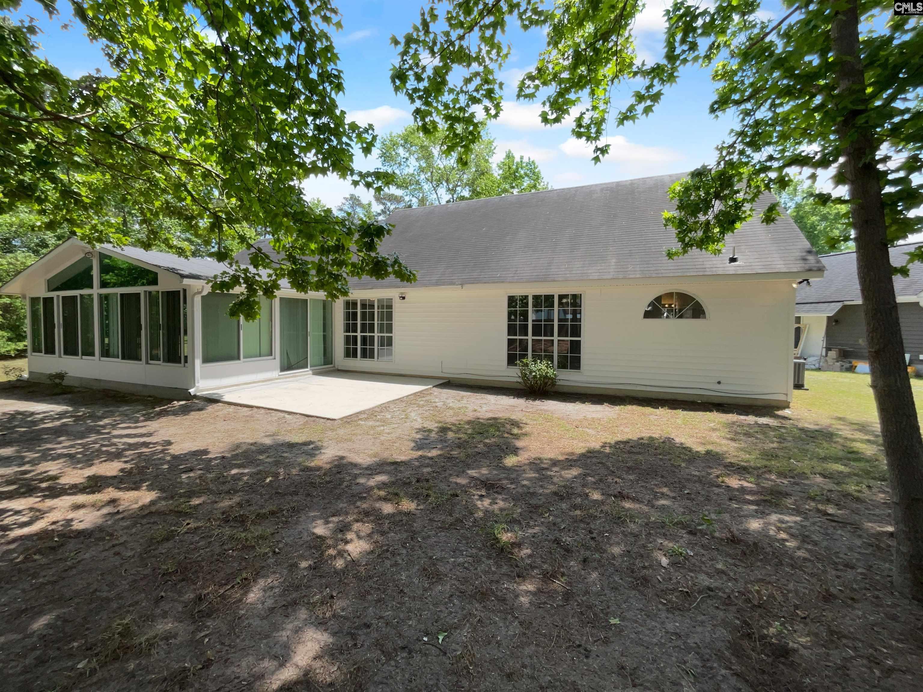 10 Seehorne Court Columbia, SC 29229