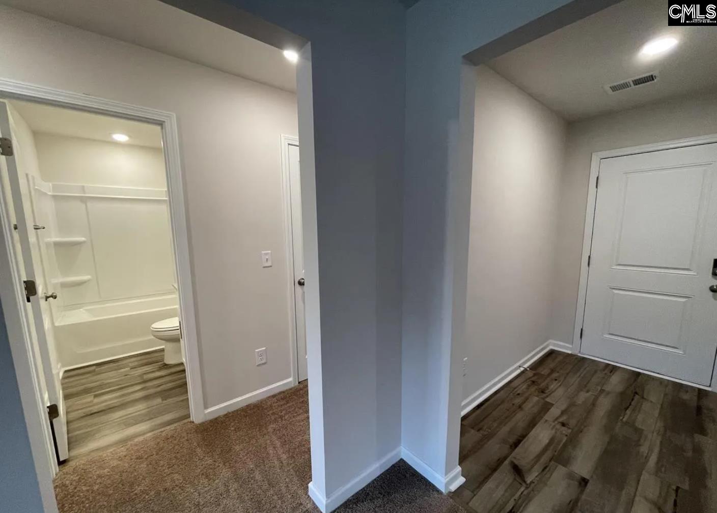 PHOTOS DO NOT REPRESENT EXACT COLORS OR OPTIONS