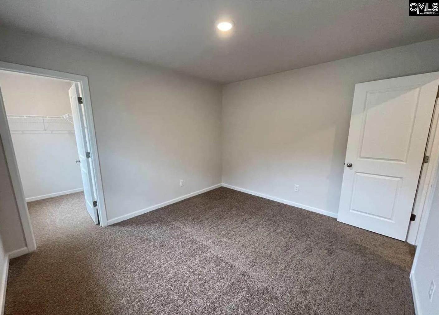 PHOTOS DO NOT REPRESENT EXACT COLORS OR OPTIONS