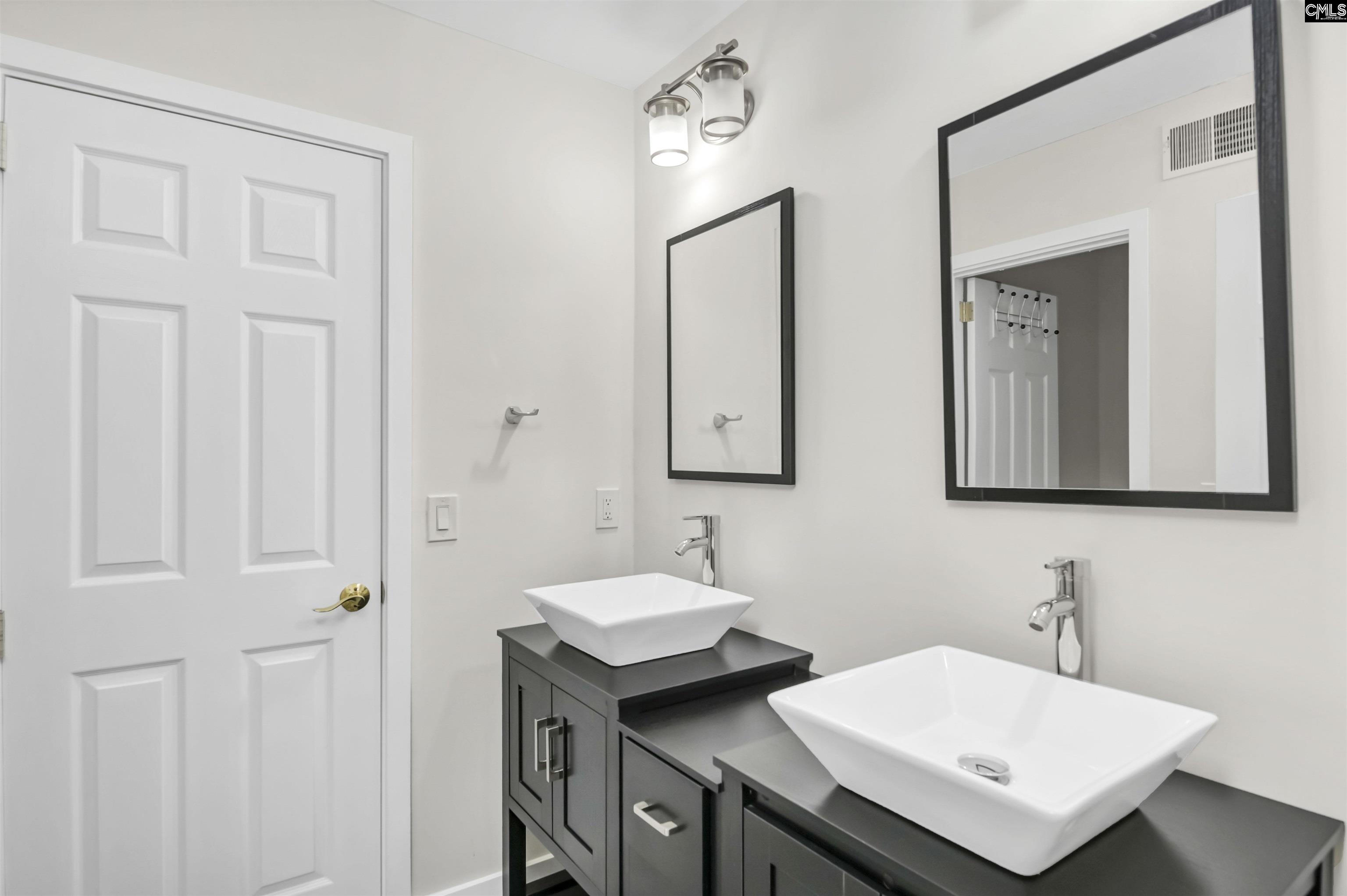 15 Glenlake Road Columbia, SC 29223