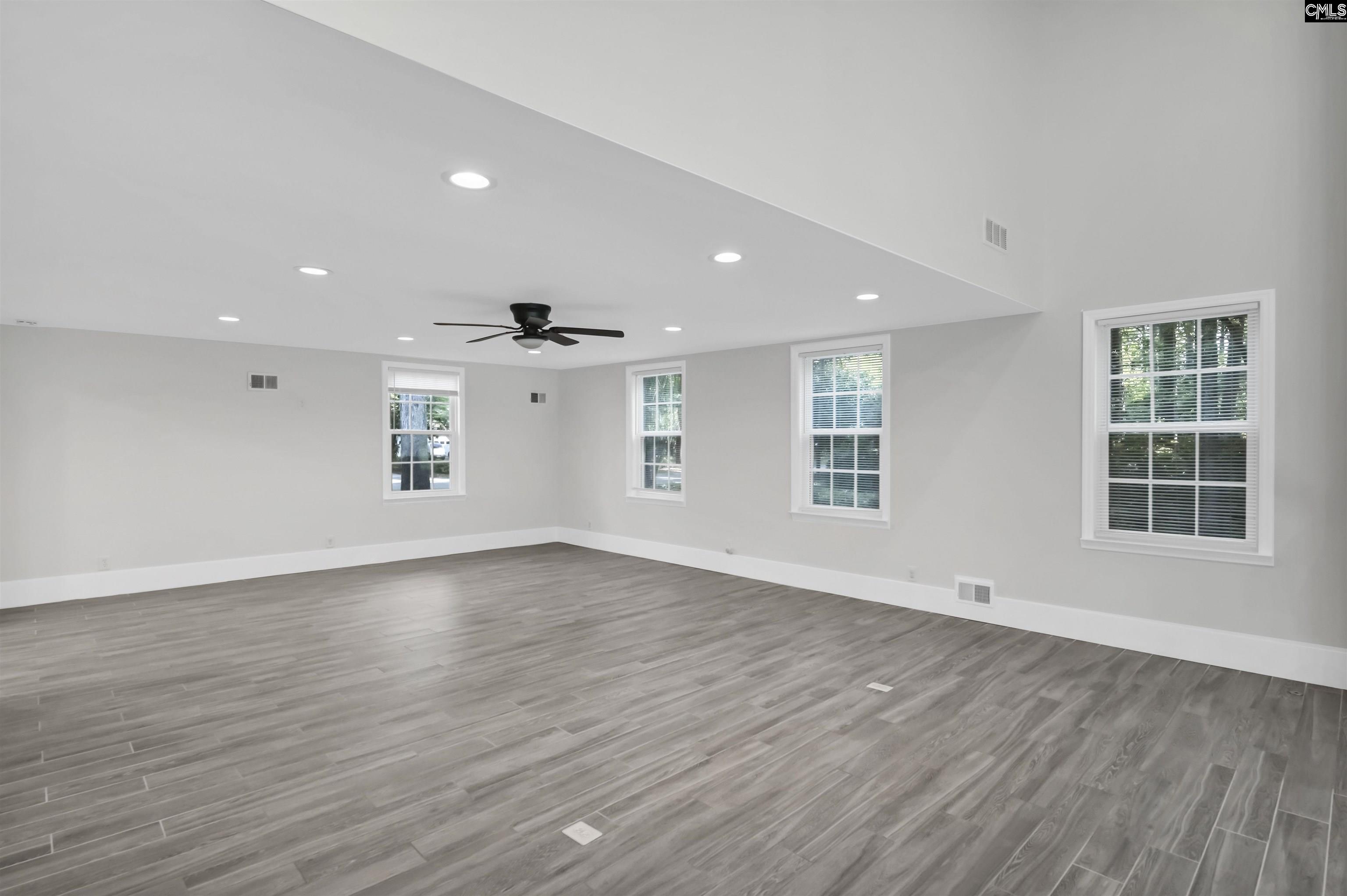15 Glenlake Road Columbia, SC 29223