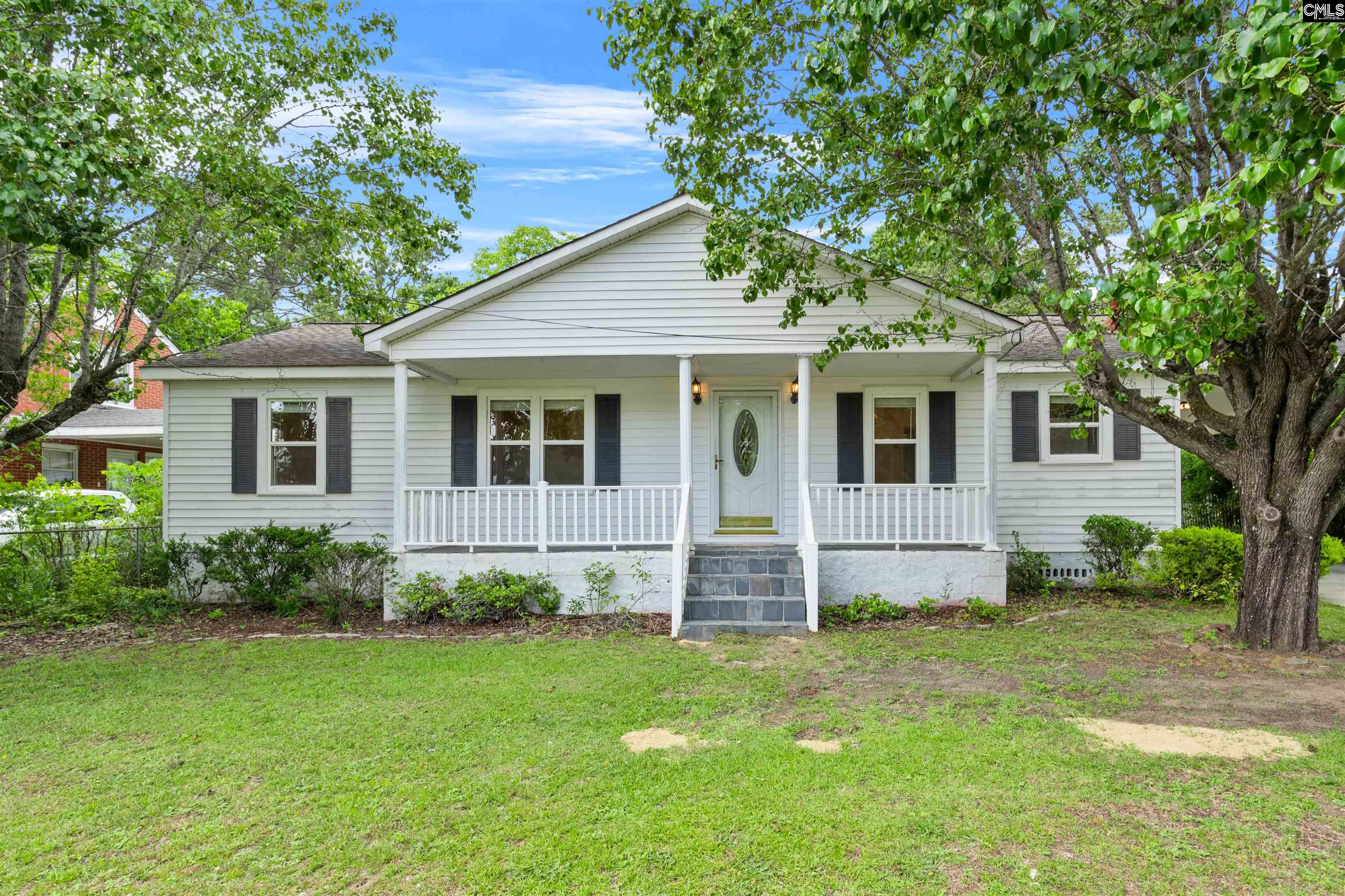 4 bedrooms, 2 full baths