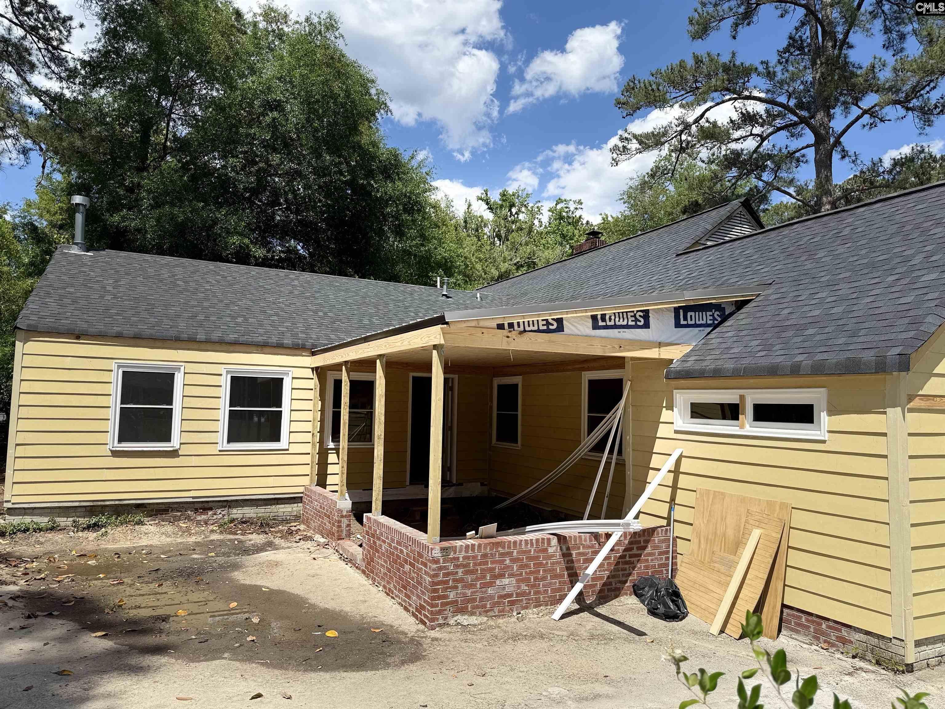 1611 W Buchanan Drive, Columbia, South Carolina image 2