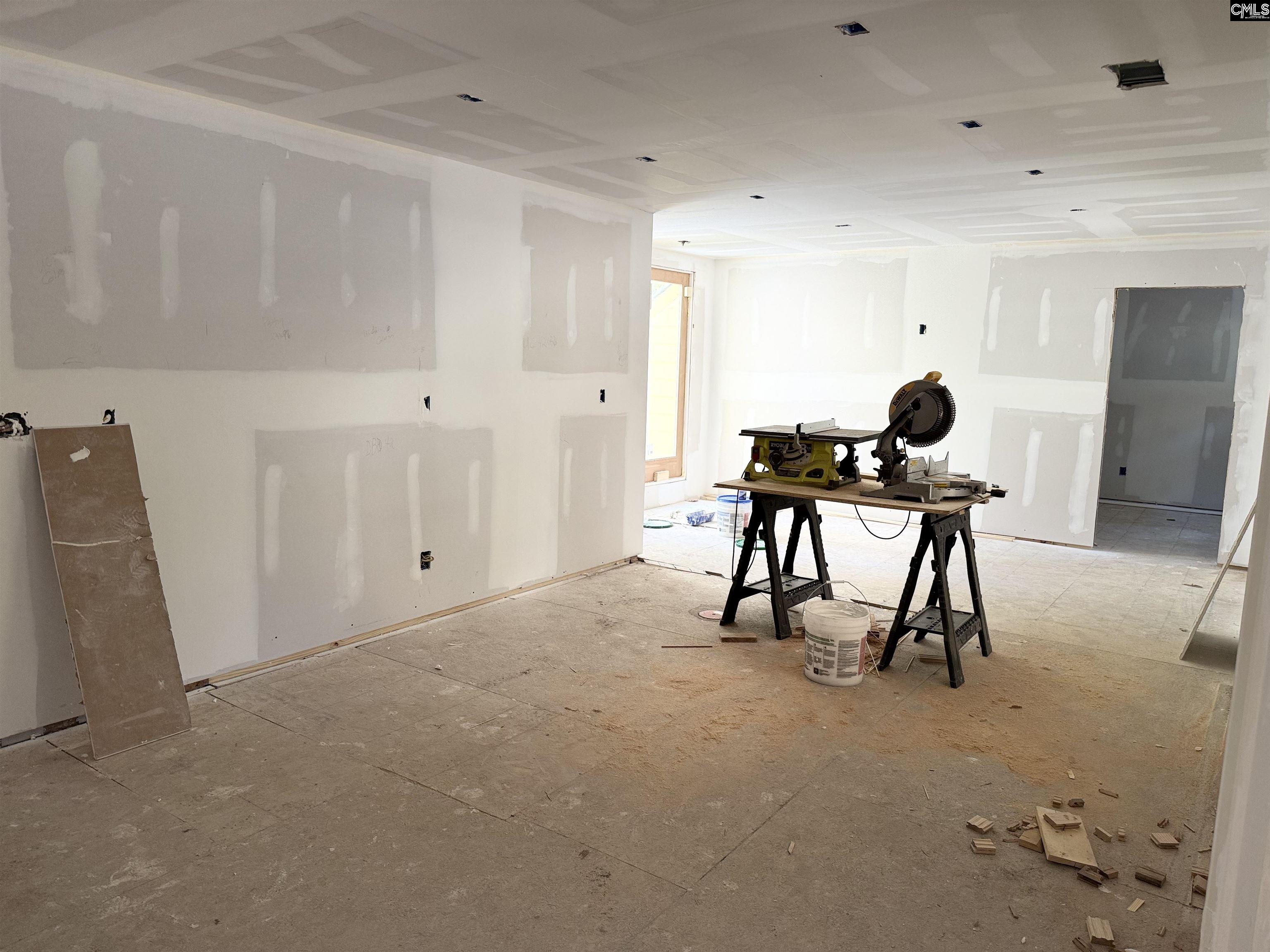 1611 W Buchanan Drive, Columbia, South Carolina image 3