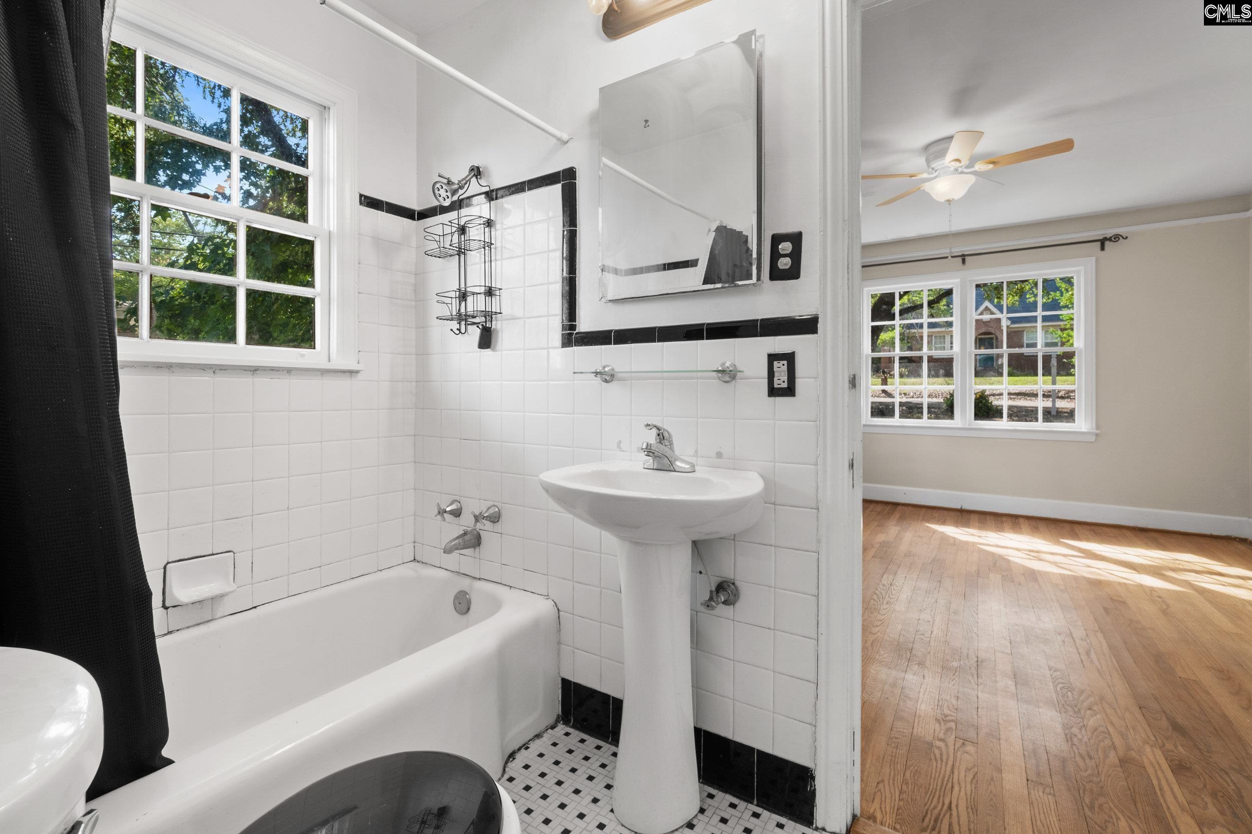 904 Cedar Terrace Road Columbia, SC 29209