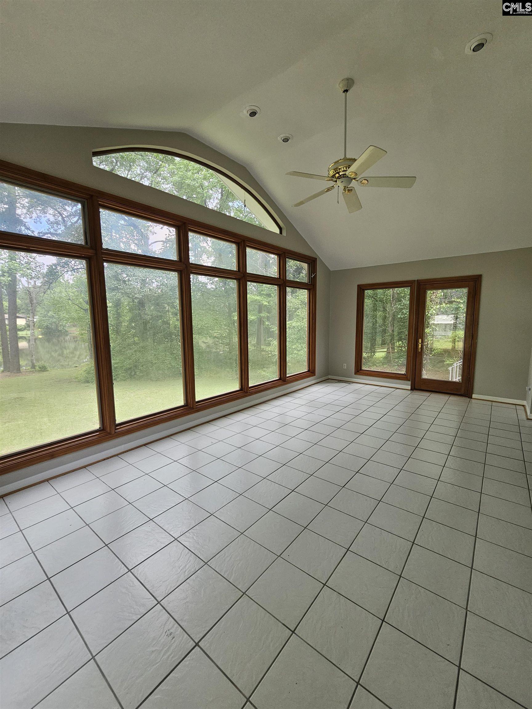219 Tram Road Columbia, SC 29210