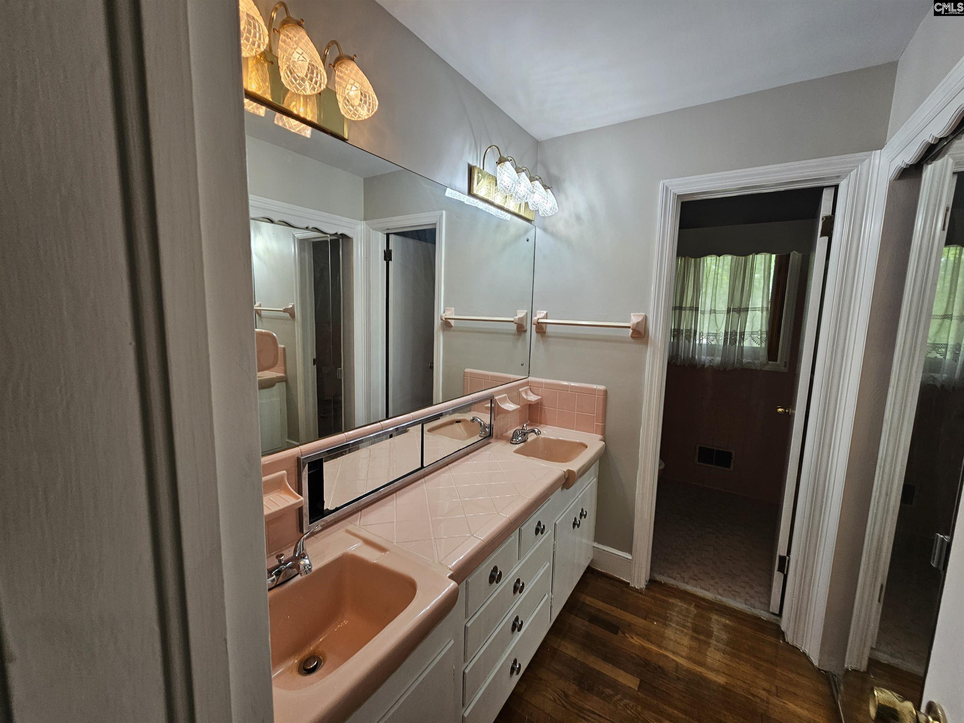 219 Tram Road Columbia, SC 29210