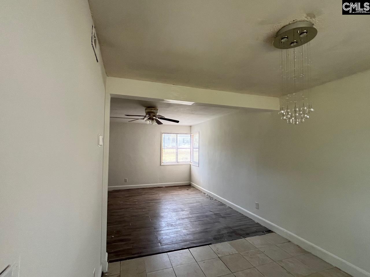 listing main picture