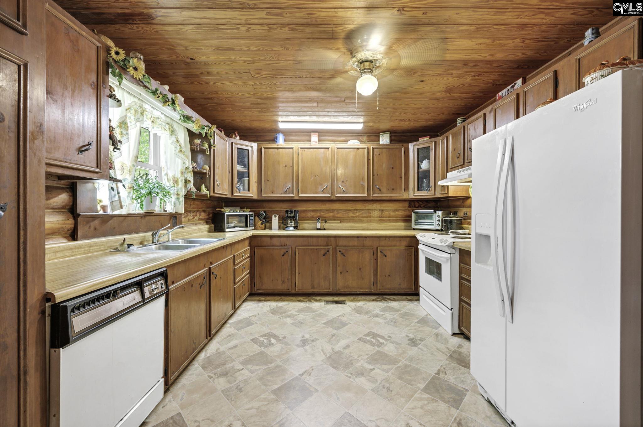560 Harmon Road, Hopkins, South Carolina image 13