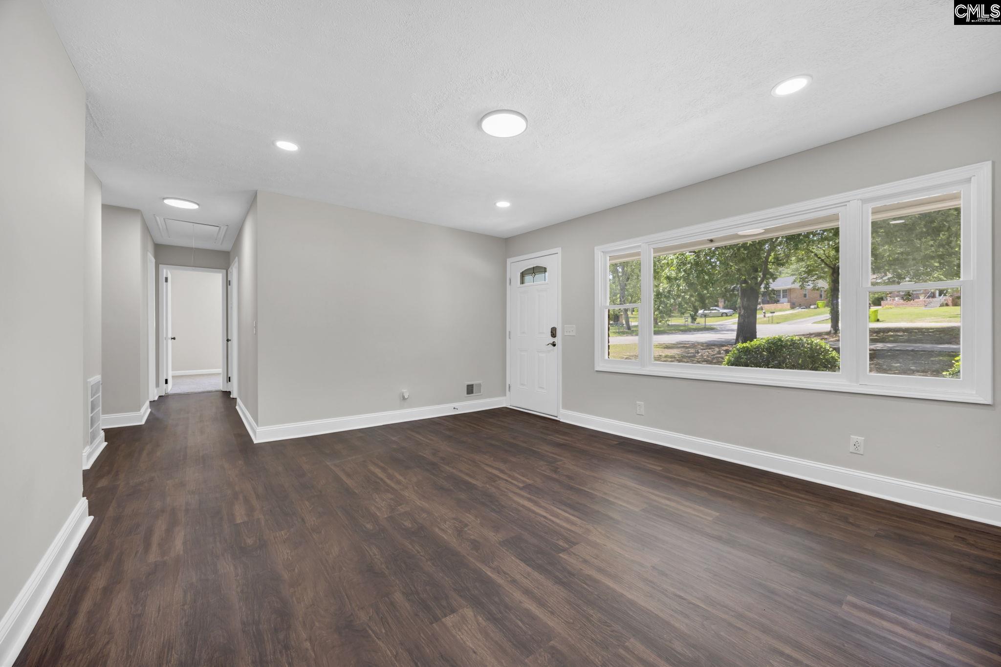 3716 Lee Hills Drive Columbia, SC 29209