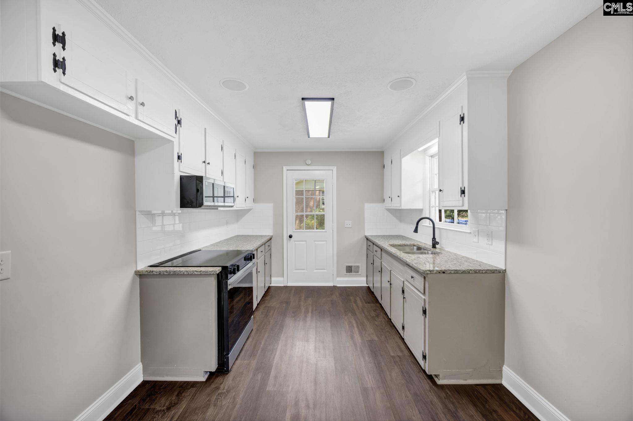 3716 Lee Hills Drive Columbia, SC 29209