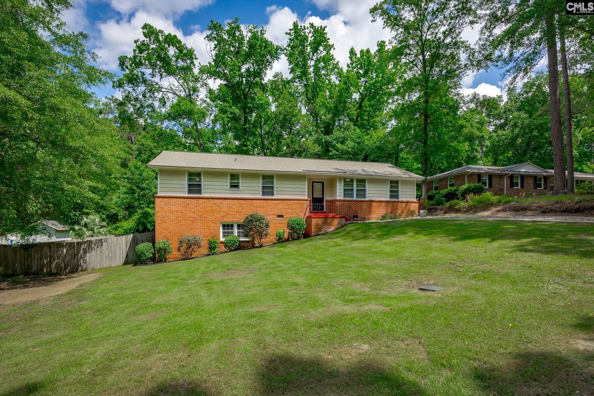1421 Woodlawn Avenue Columbia, SC 29209-1432