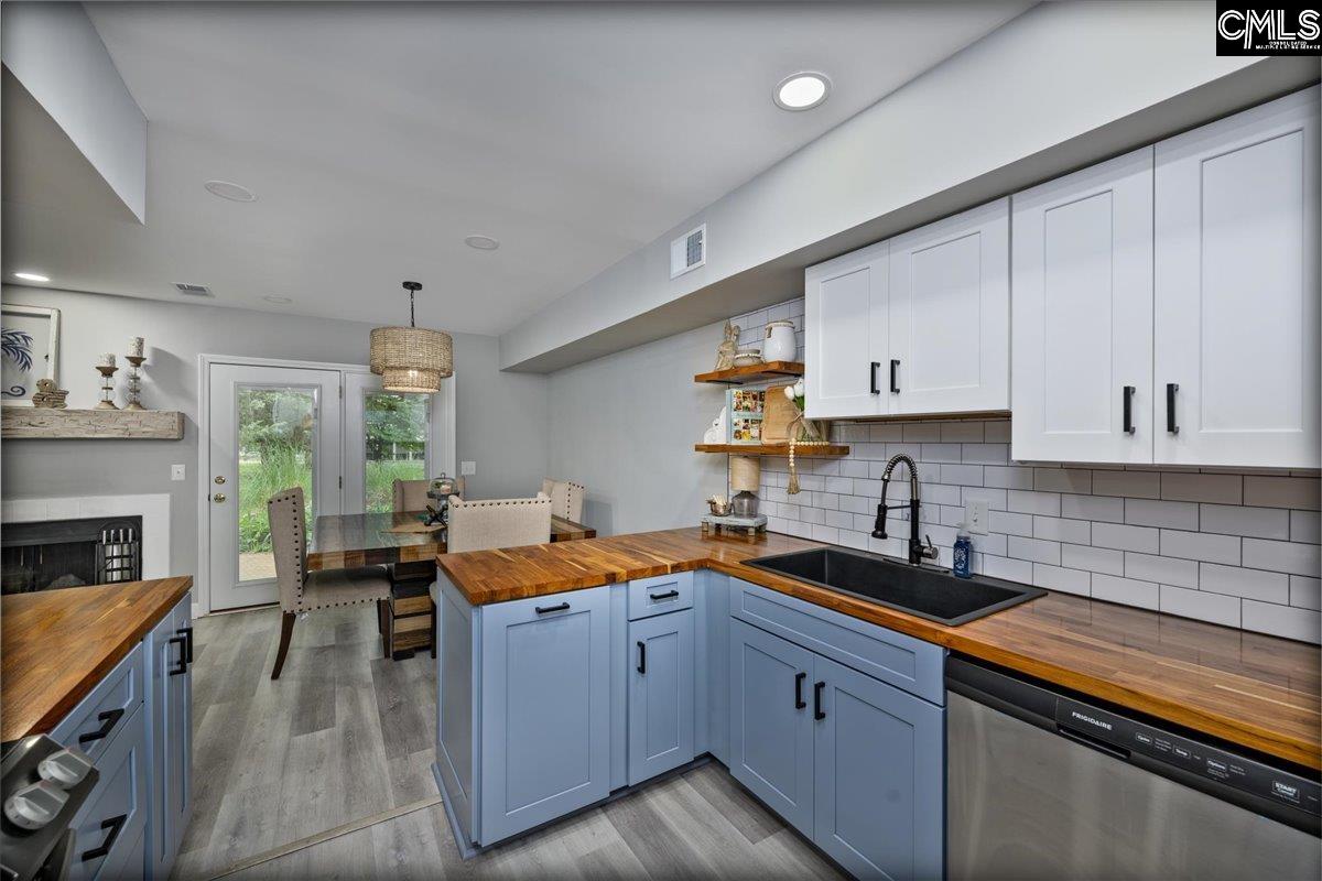 95 Windward Way Columbia, SC 29212