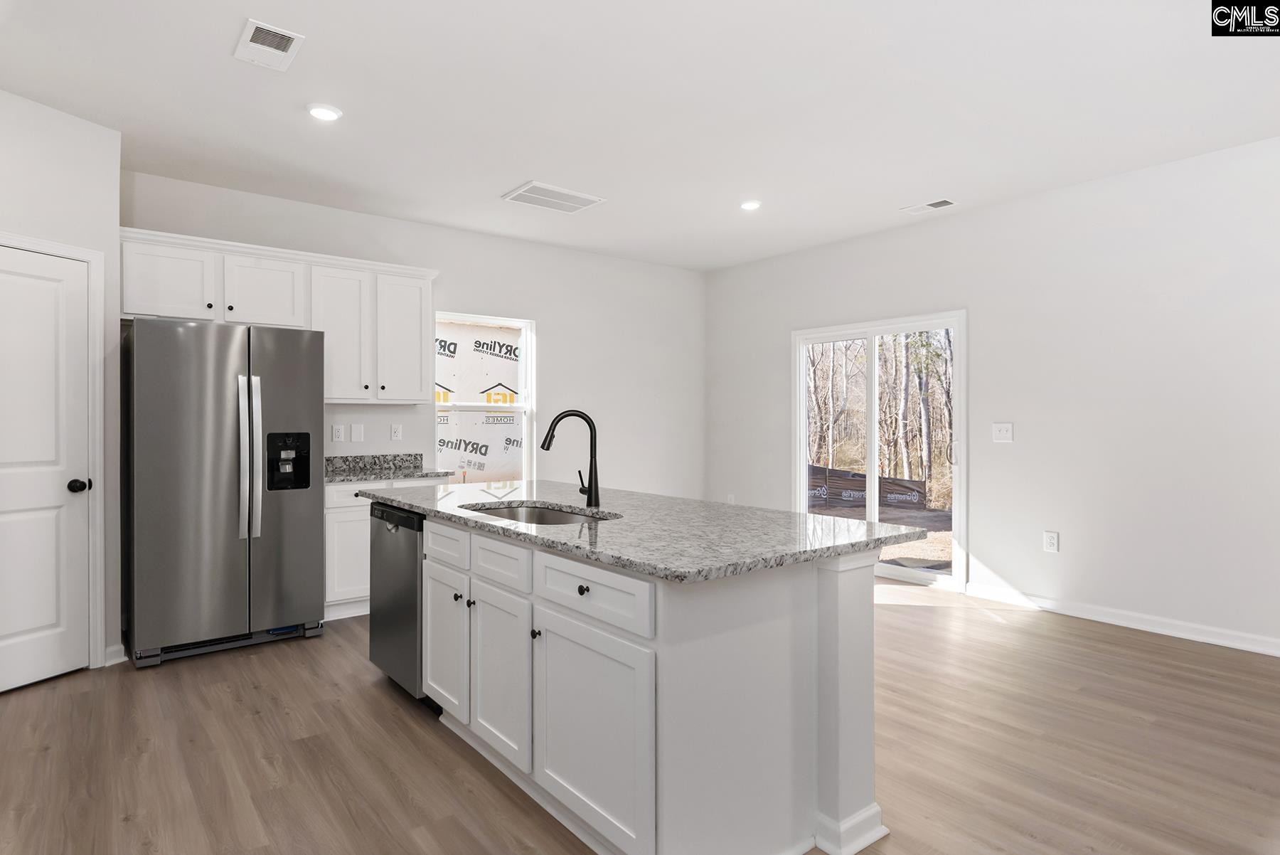 1040 Peaceful Fawn Drive, Elgin, South Carolina image 5